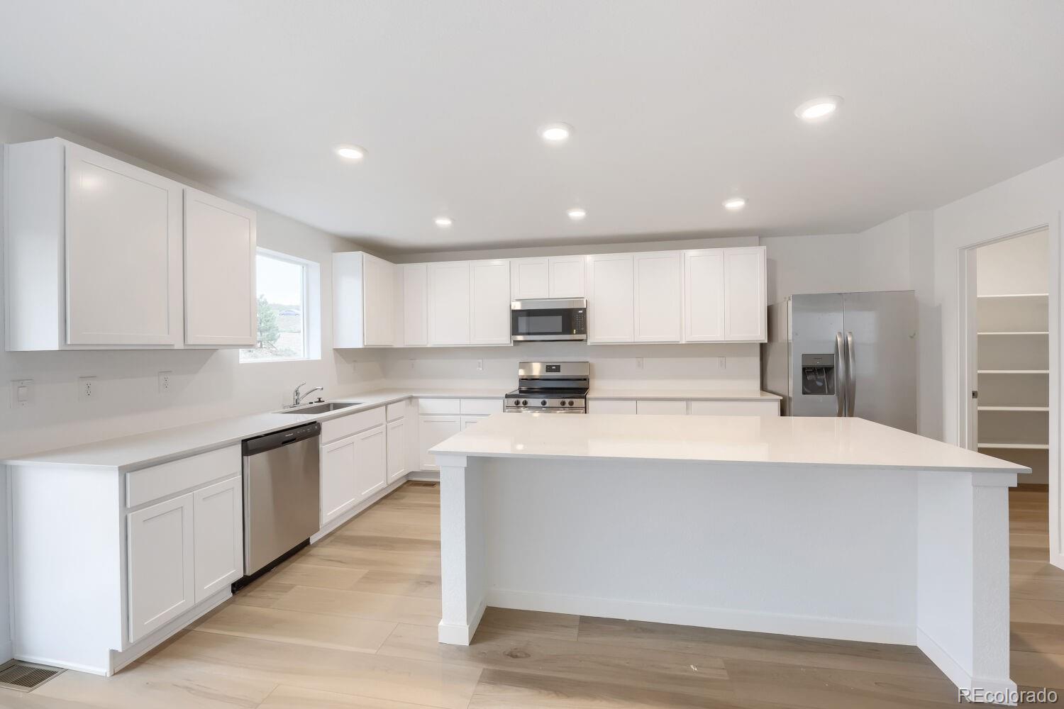 MLS Image #3 for 2696  lower crags point,colorado springs, Colorado