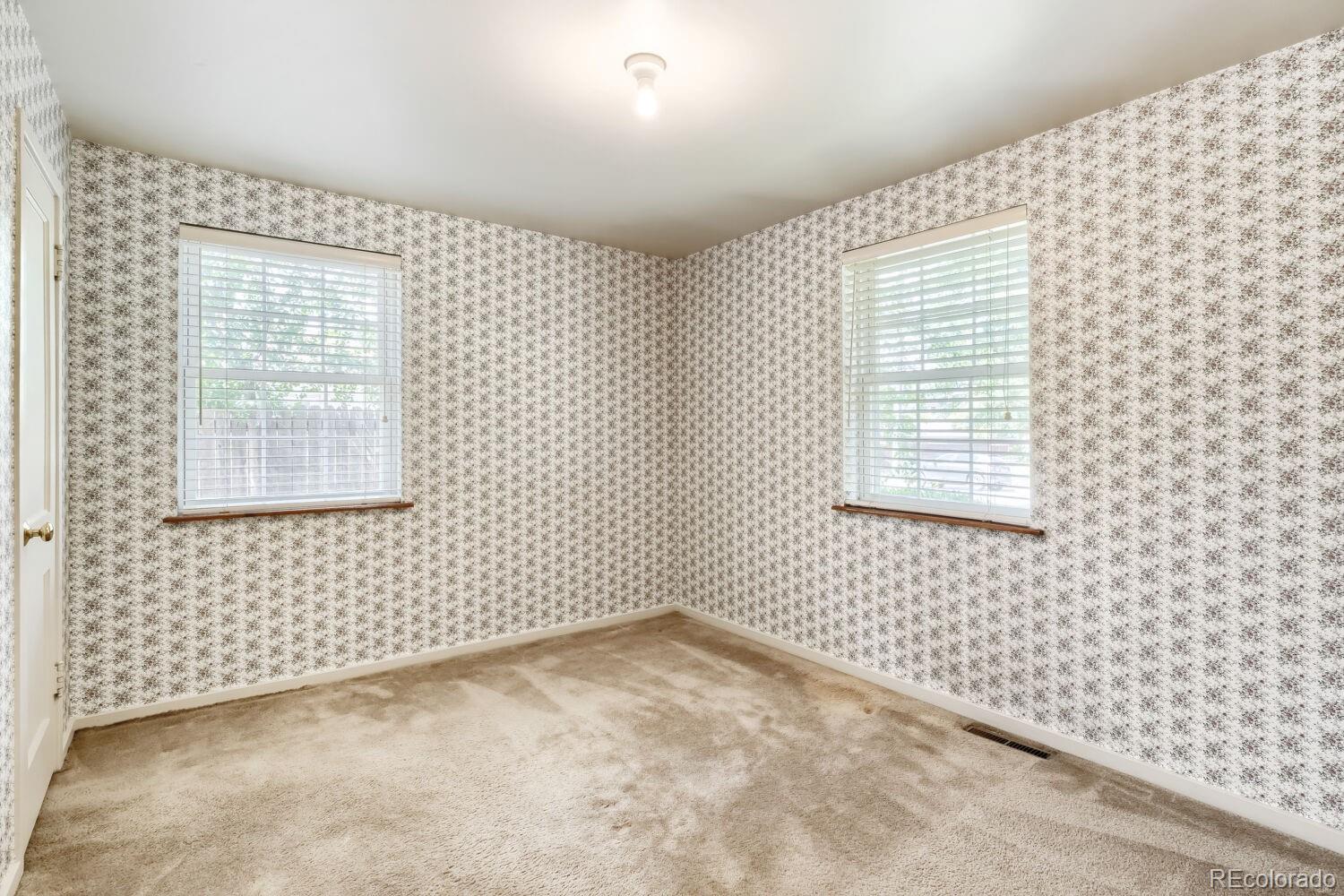 MLS Image #6 for 7220 e 4th avenue,denver, Colorado