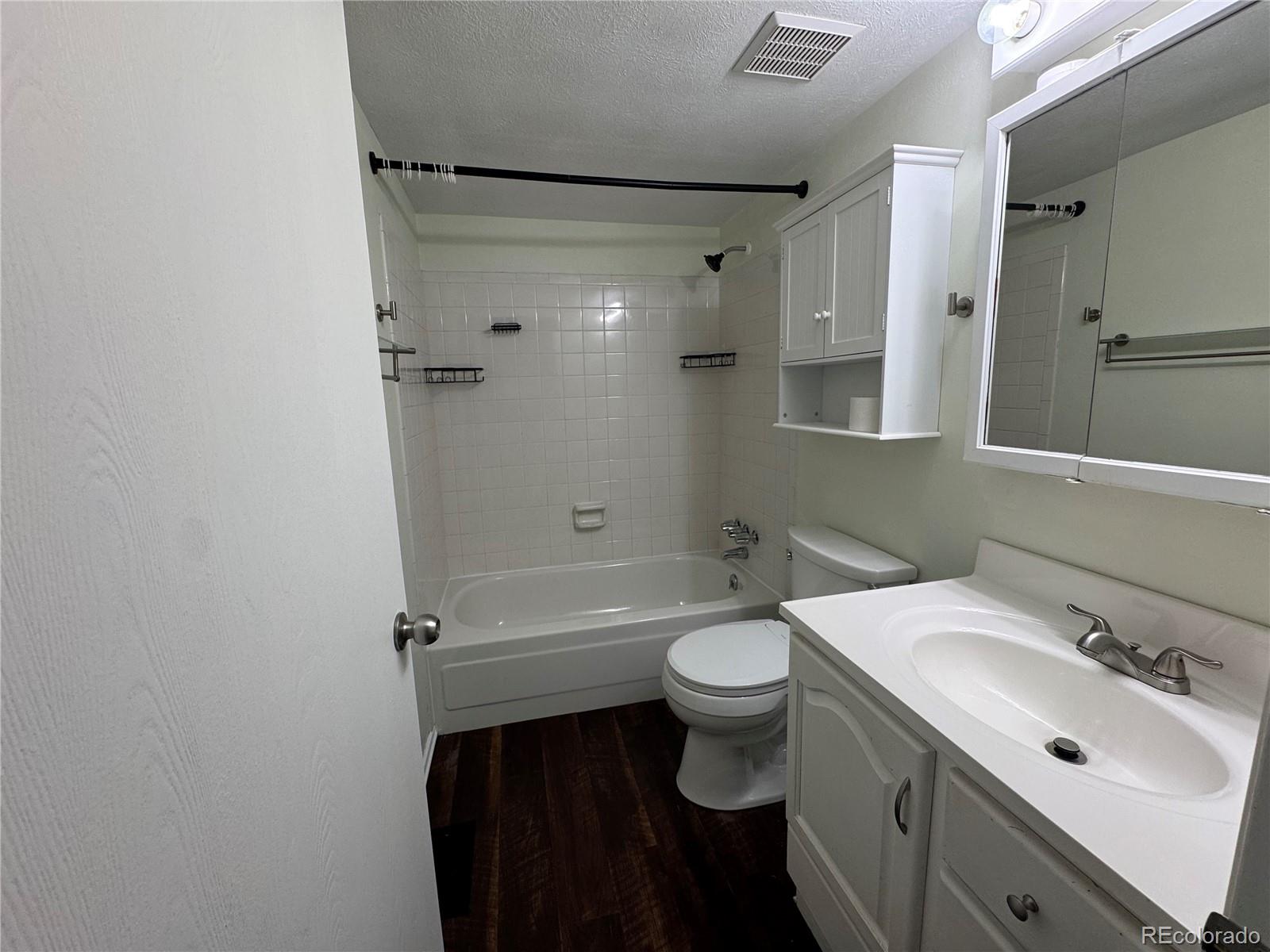 MLS Image #12 for 19727 e oxford drive,aurora, Colorado