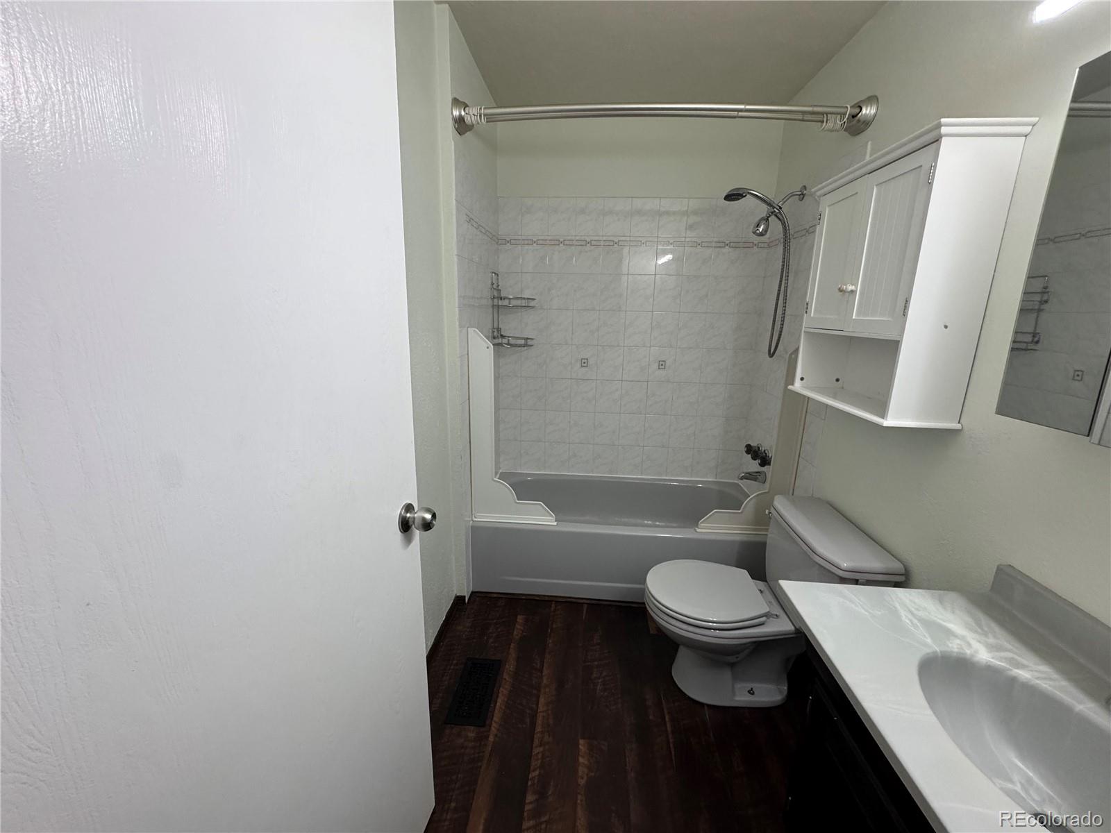 MLS Image #21 for 19727 e oxford drive,aurora, Colorado