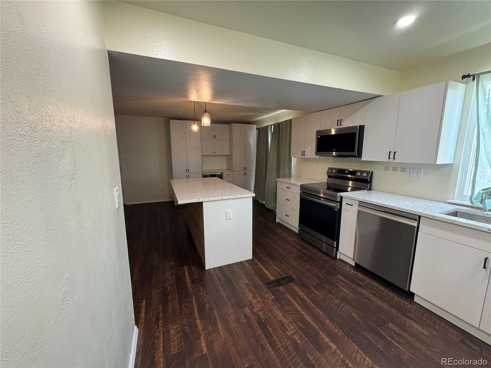 MLS Image #4 for 19727 e oxford drive,aurora, Colorado