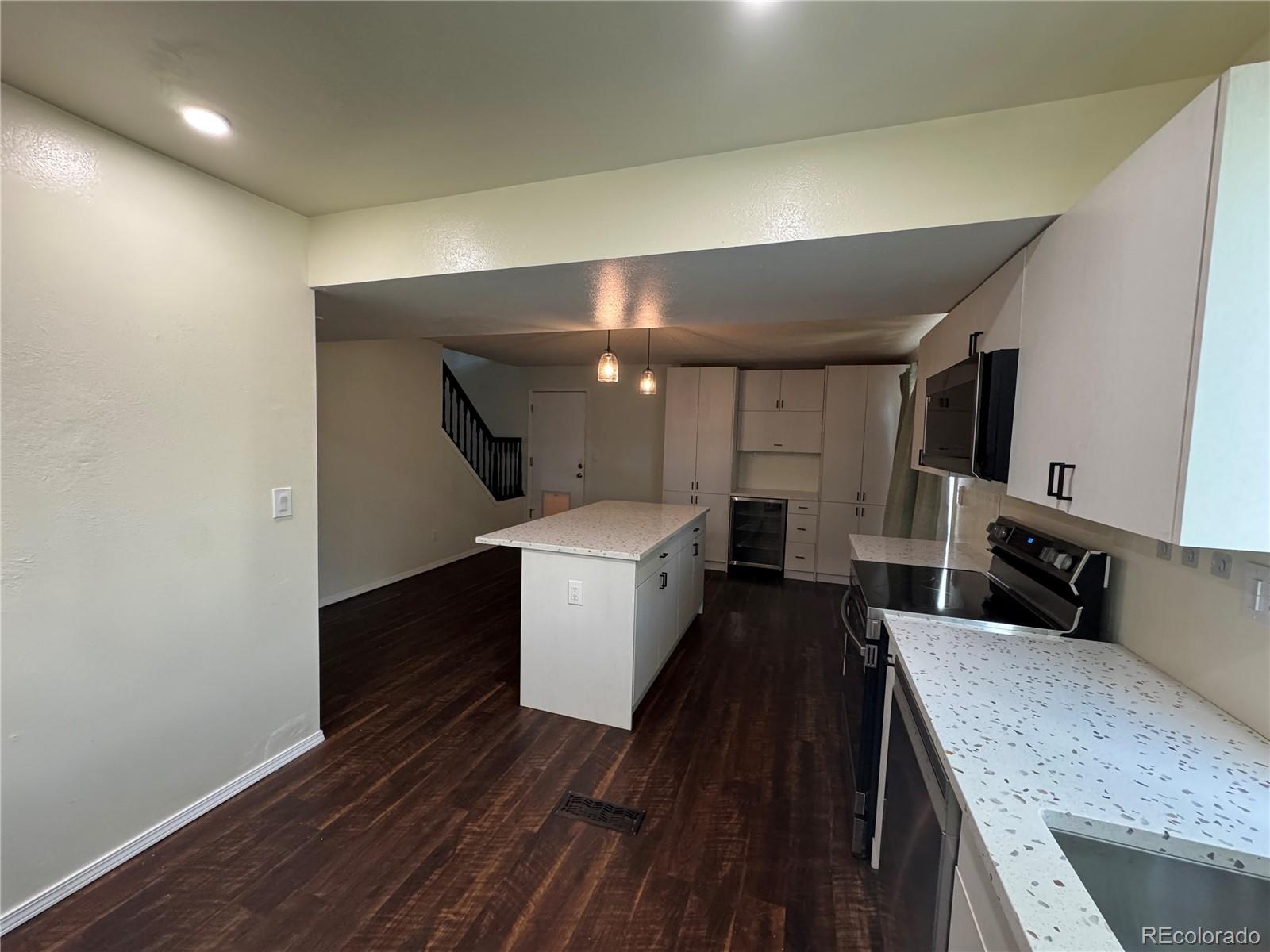 MLS Image #5 for 19727 e oxford drive,aurora, Colorado