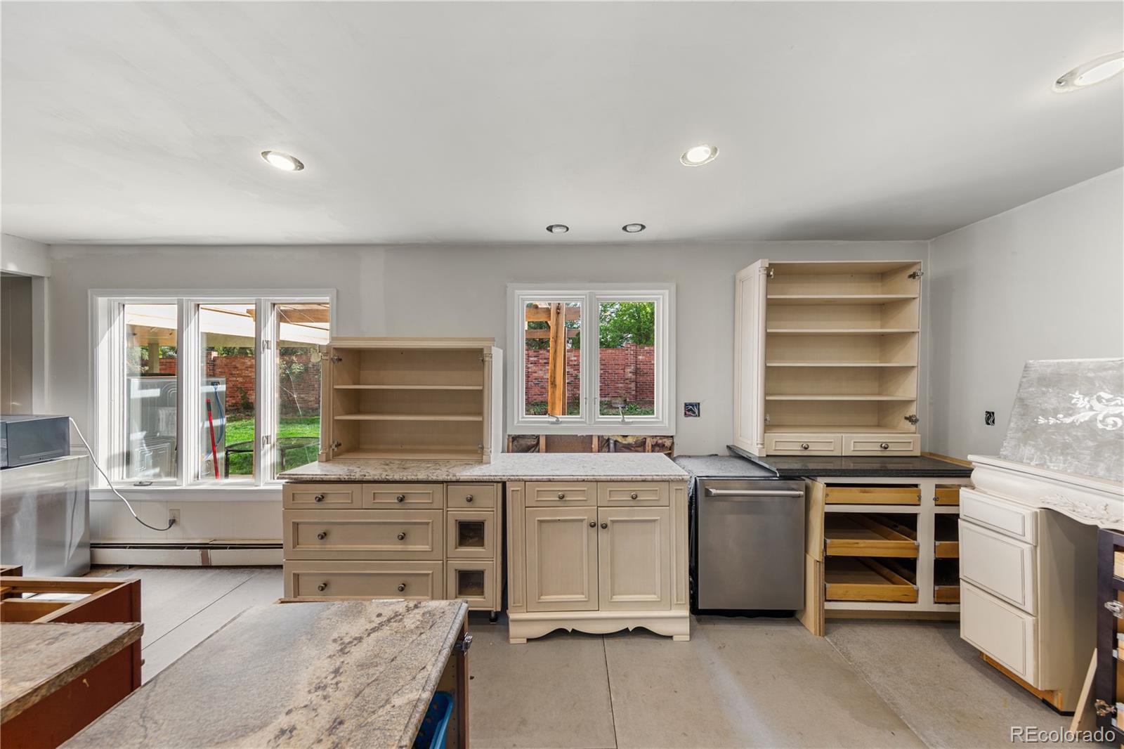 MLS Image #6 for 9900 e grand avenue,englewood, Colorado