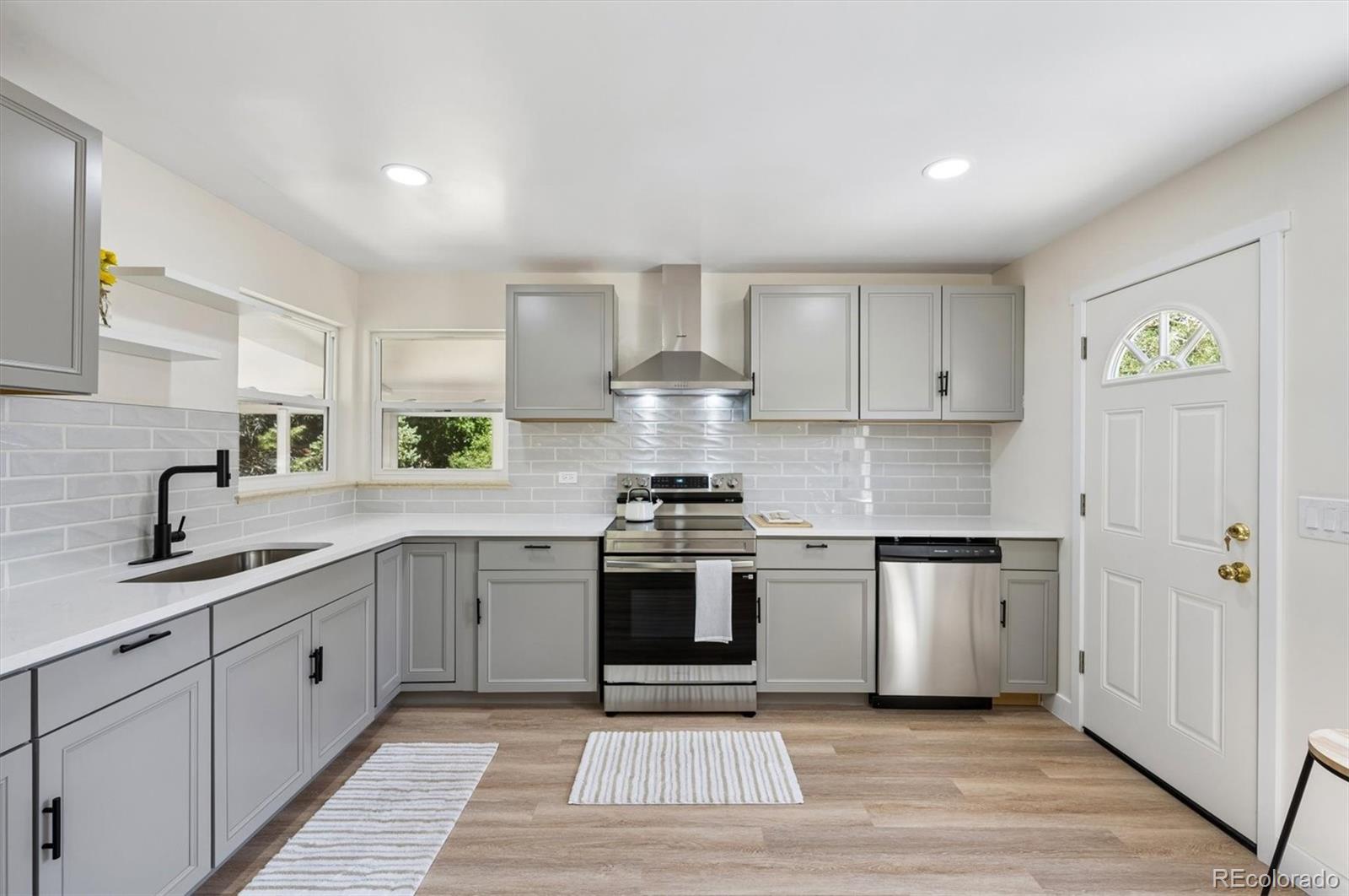 MLS Image #4 for 7850 n raleigh street,westminster, Colorado