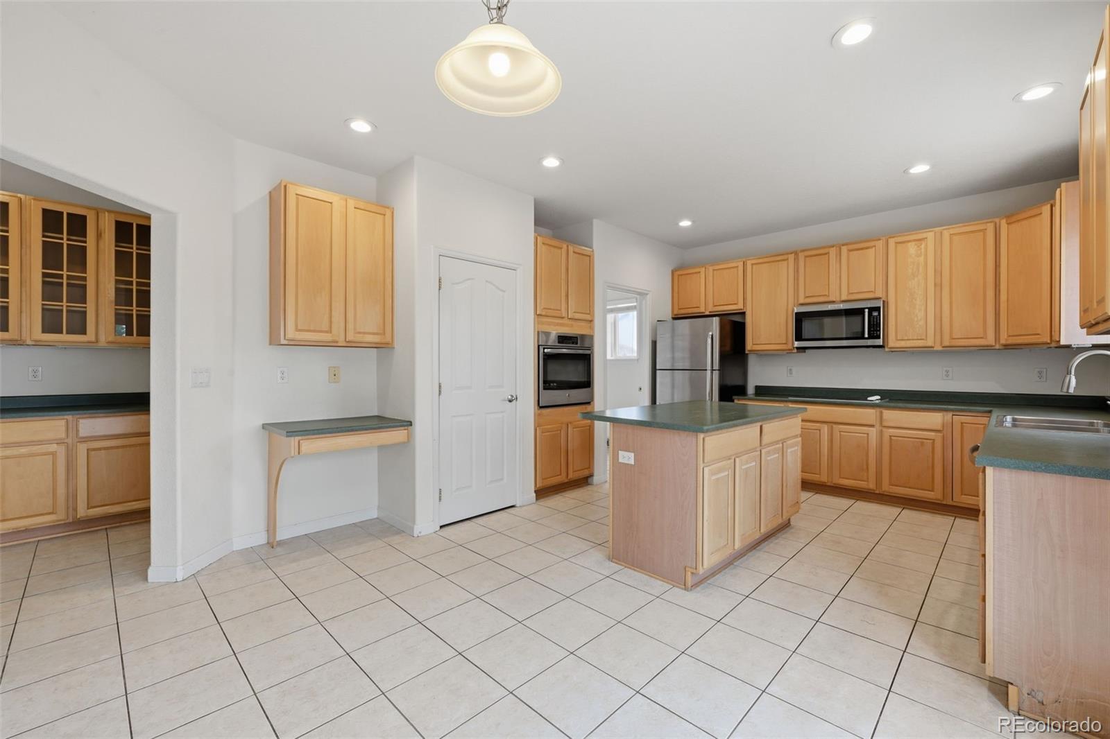 MLS Image #25 for 21340  martingale lane,parker, Colorado