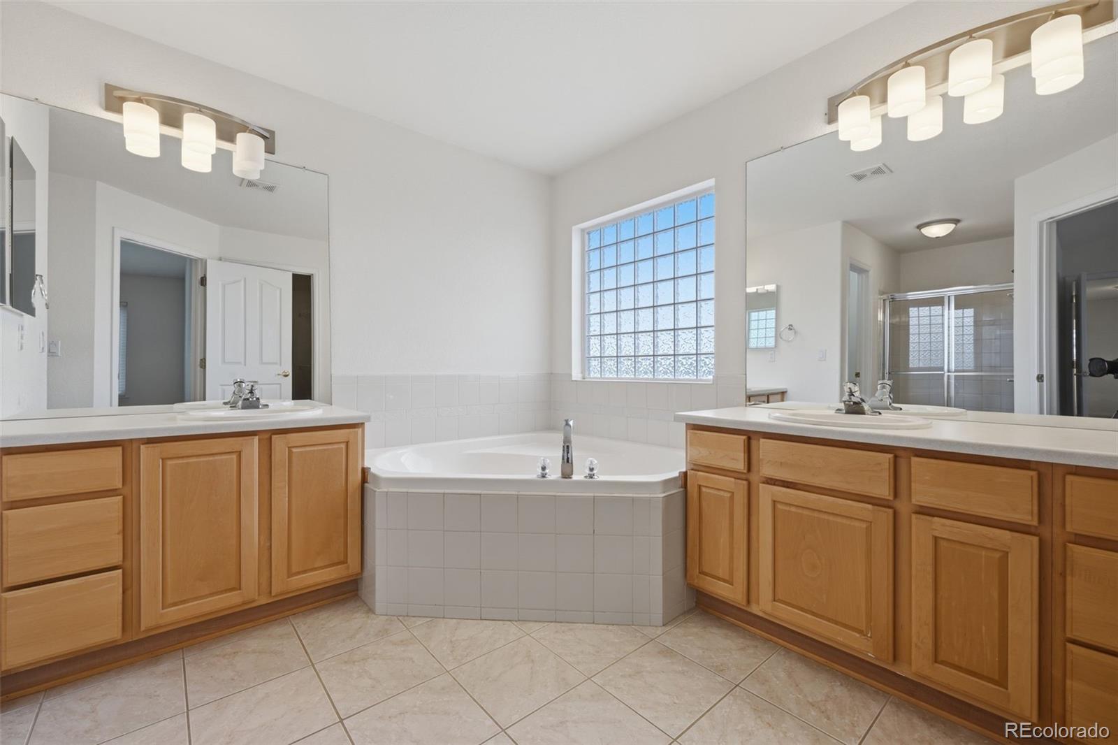 MLS Image #37 for 21340  martingale lane,parker, Colorado