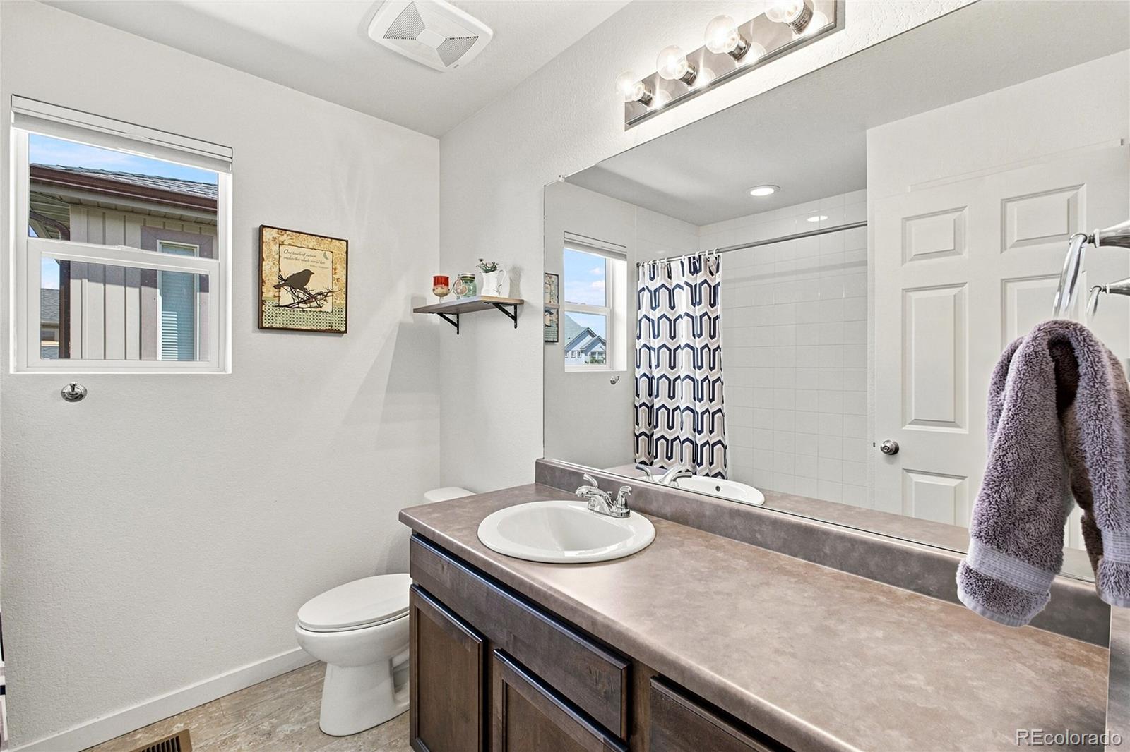 MLS Image #17 for 20016 e 48th place,denver, Colorado