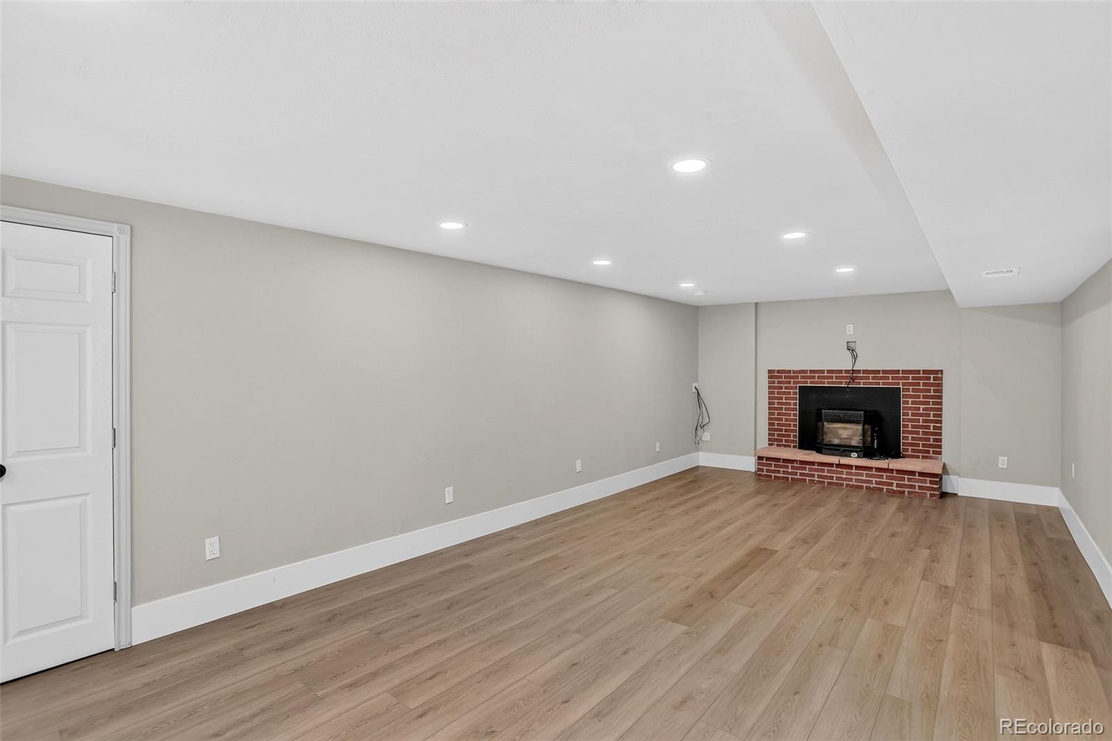 MLS Image #13 for 6422  independence street,arvada, Colorado