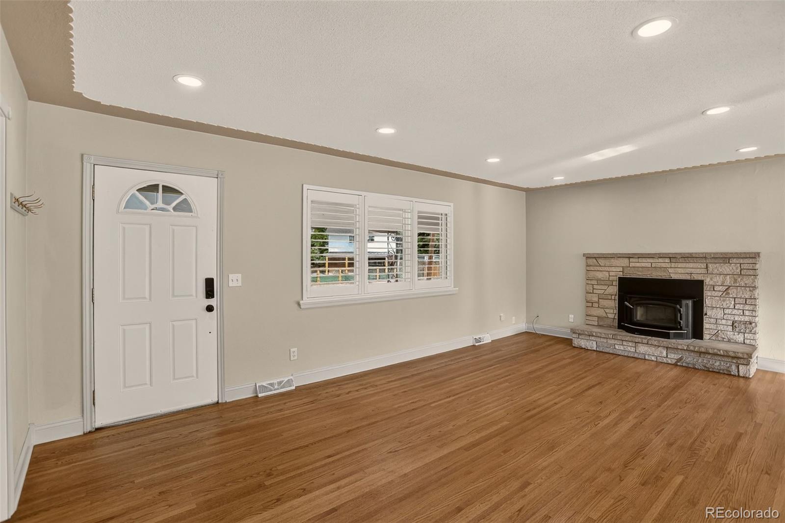 MLS Image #4 for 6422  independence street,arvada, Colorado