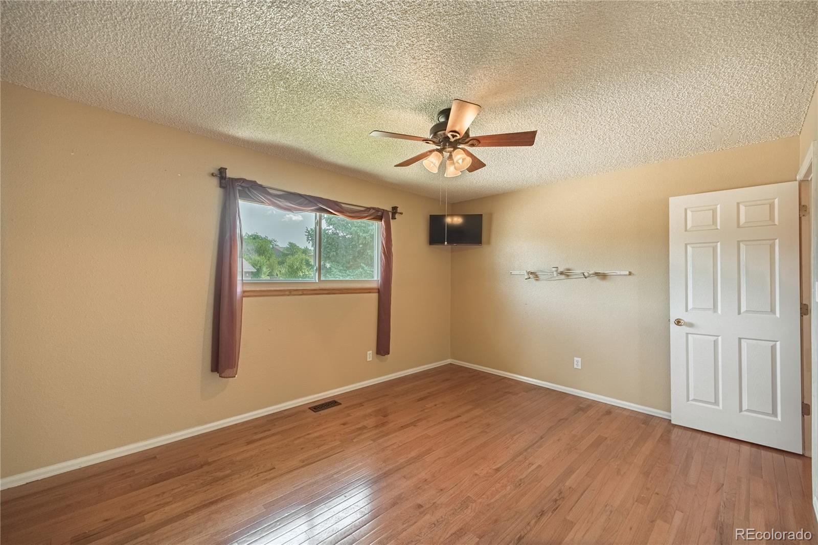 MLS Image #18 for 1340  kachina drive,colorado springs, Colorado