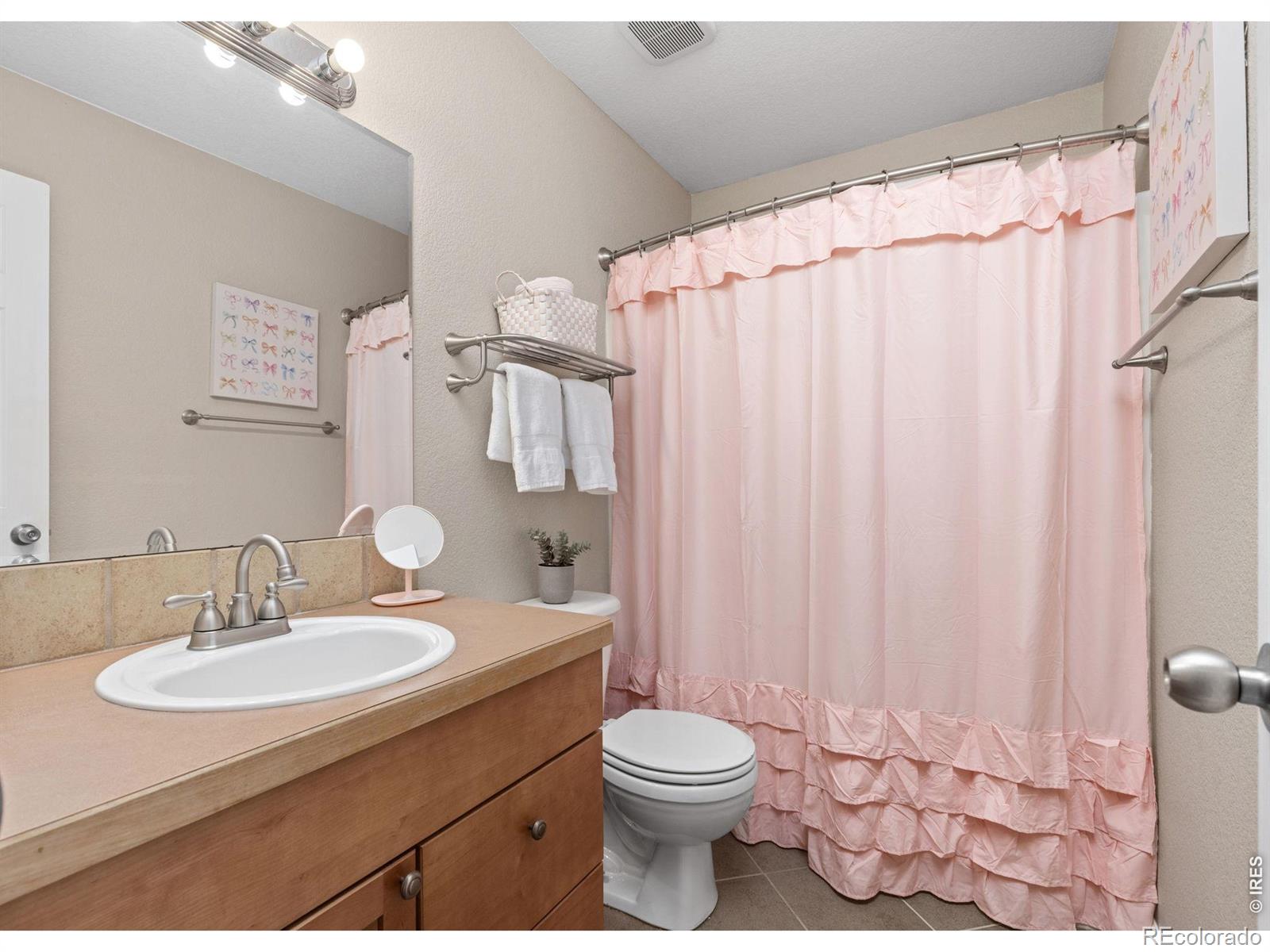 MLS Image #20 for 108  sandstone drive,johnstown, Colorado