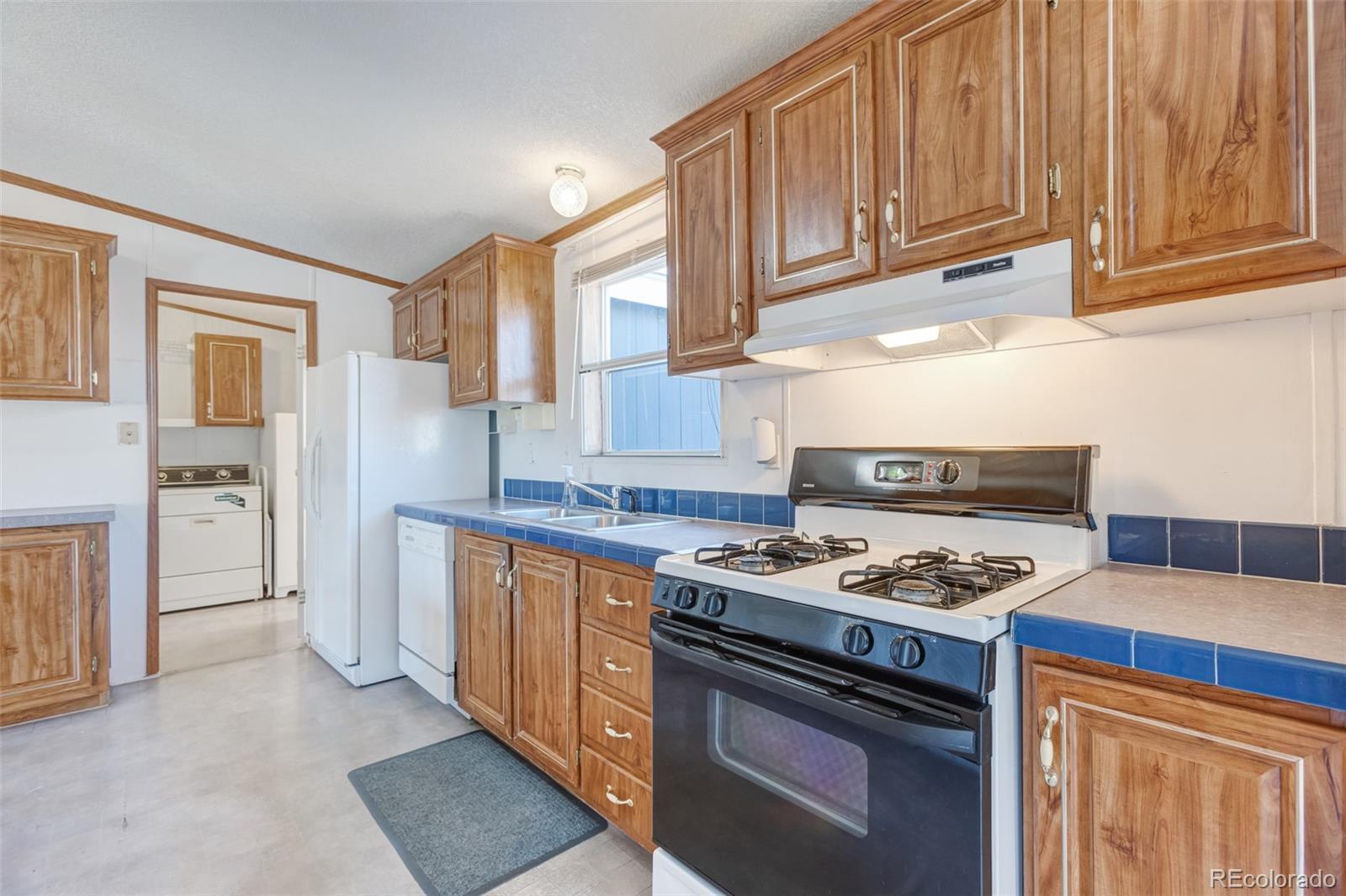 MLS Image #36 for 104  highland drive,howard, Colorado