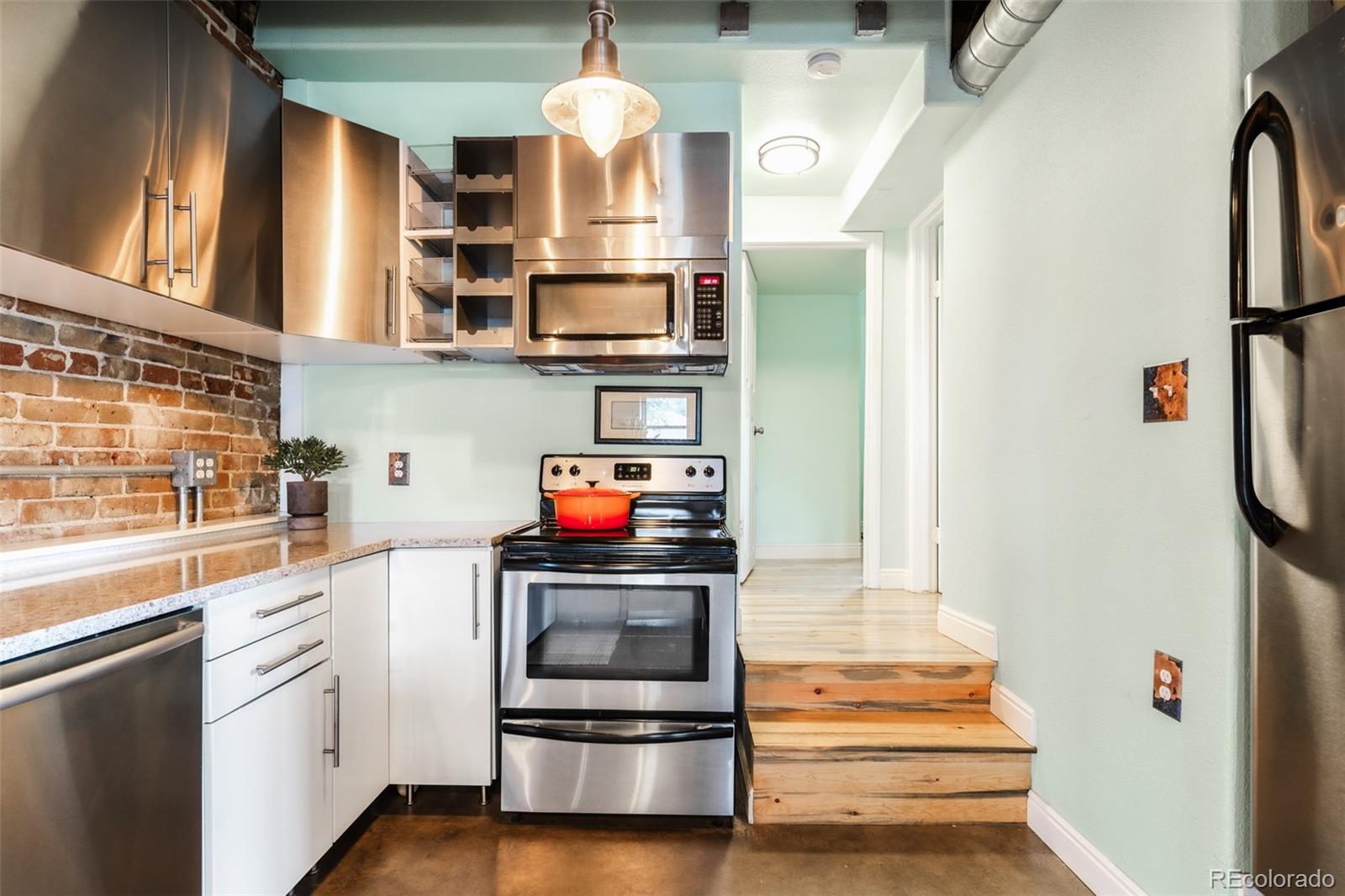 MLS Image #14 for 2910 n columbine street,denver, Colorado