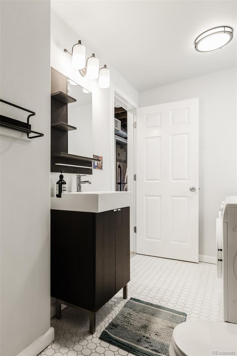 MLS Image #20 for 2910 n columbine street,denver, Colorado