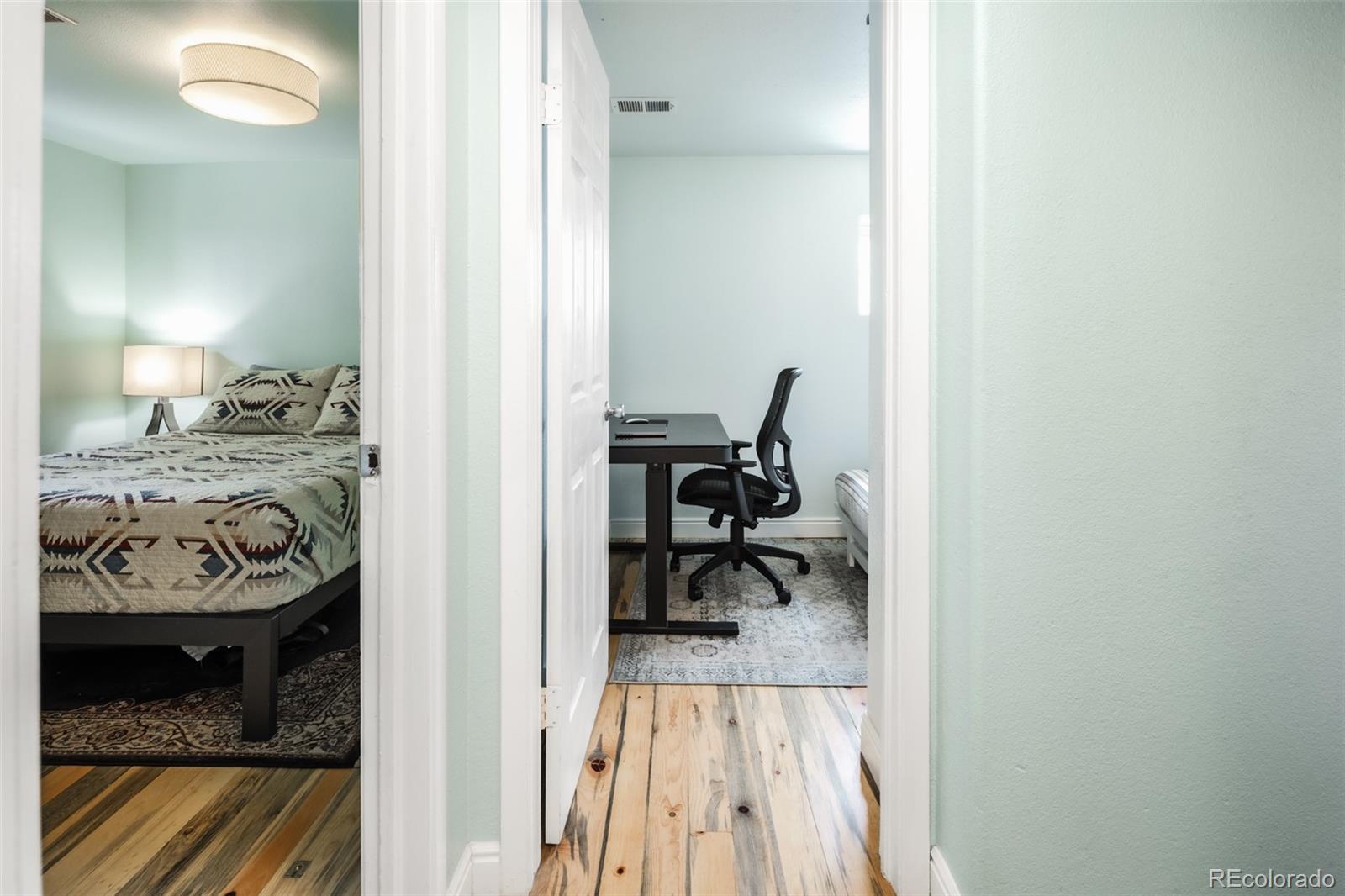 MLS Image #21 for 2910 n columbine street,denver, Colorado