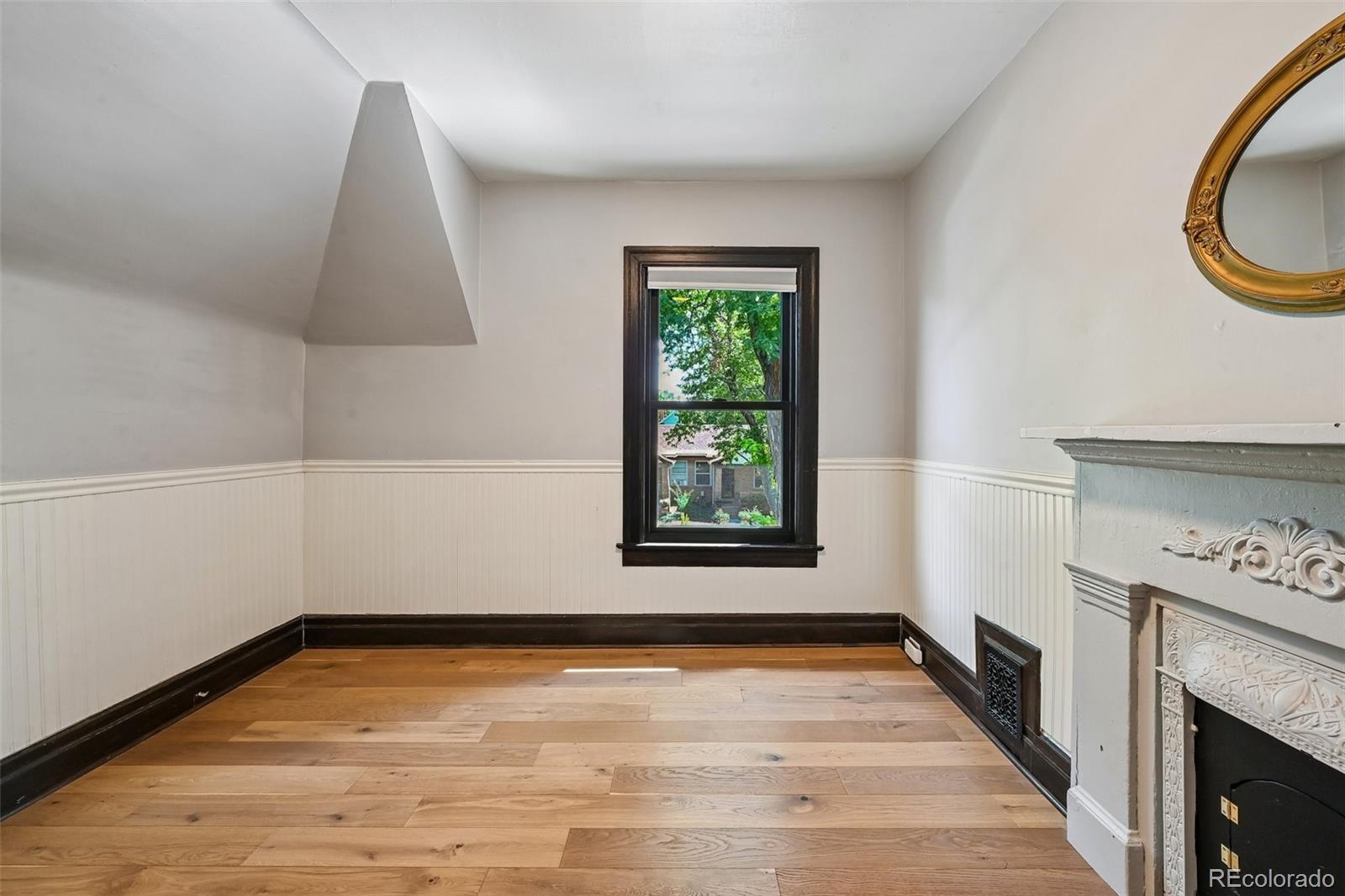 MLS Image #25 for 1539  saint paul street,denver, Colorado