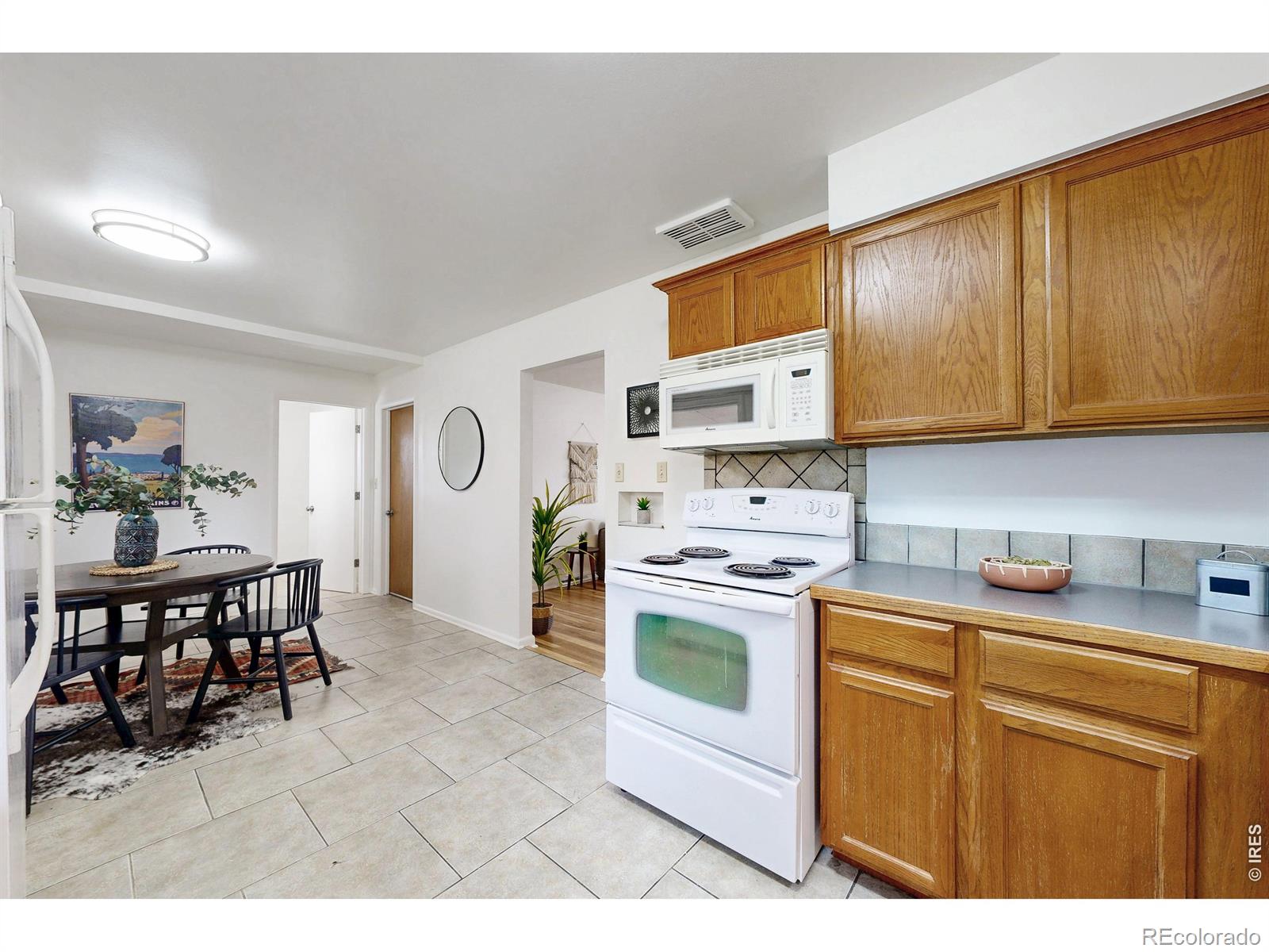 MLS Image #11 for 1920 w elizabeth street,fort collins, Colorado