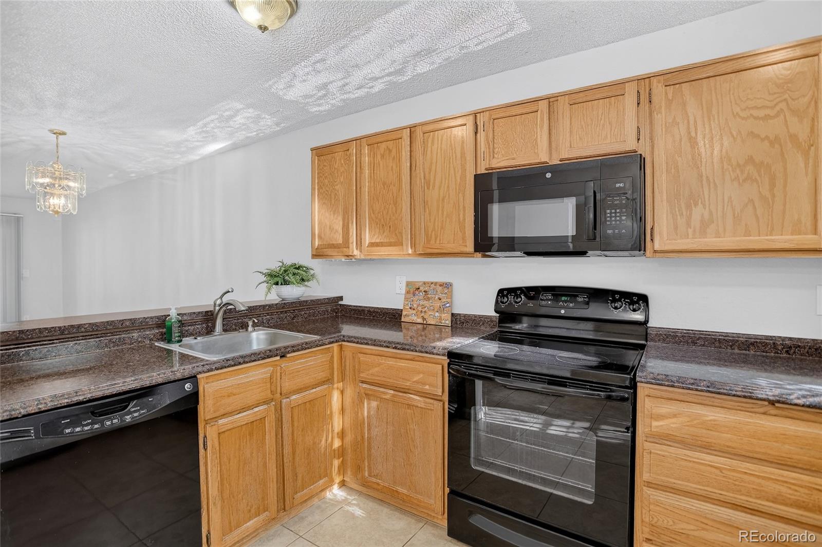 MLS Image #10 for 7474 e arkansas avenue,denver, Colorado