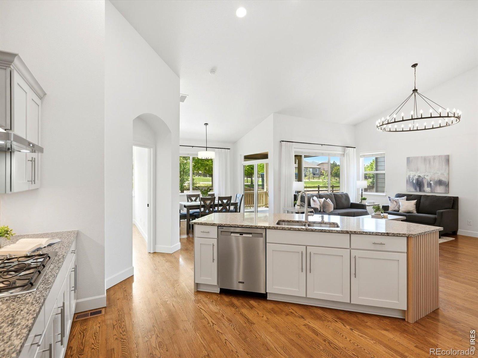 MLS Image #11 for 950  sumner way,erie, Colorado