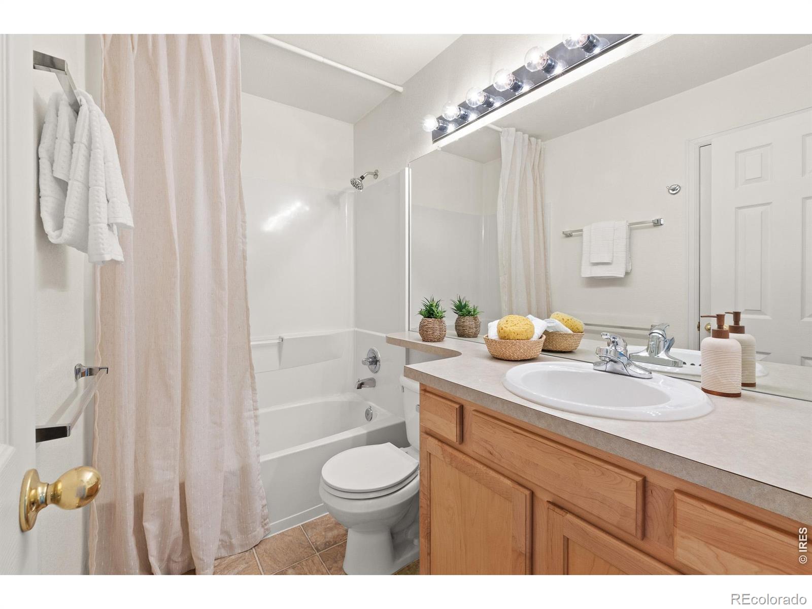 MLS Image #26 for 4065  temple gulch circle,loveland, Colorado
