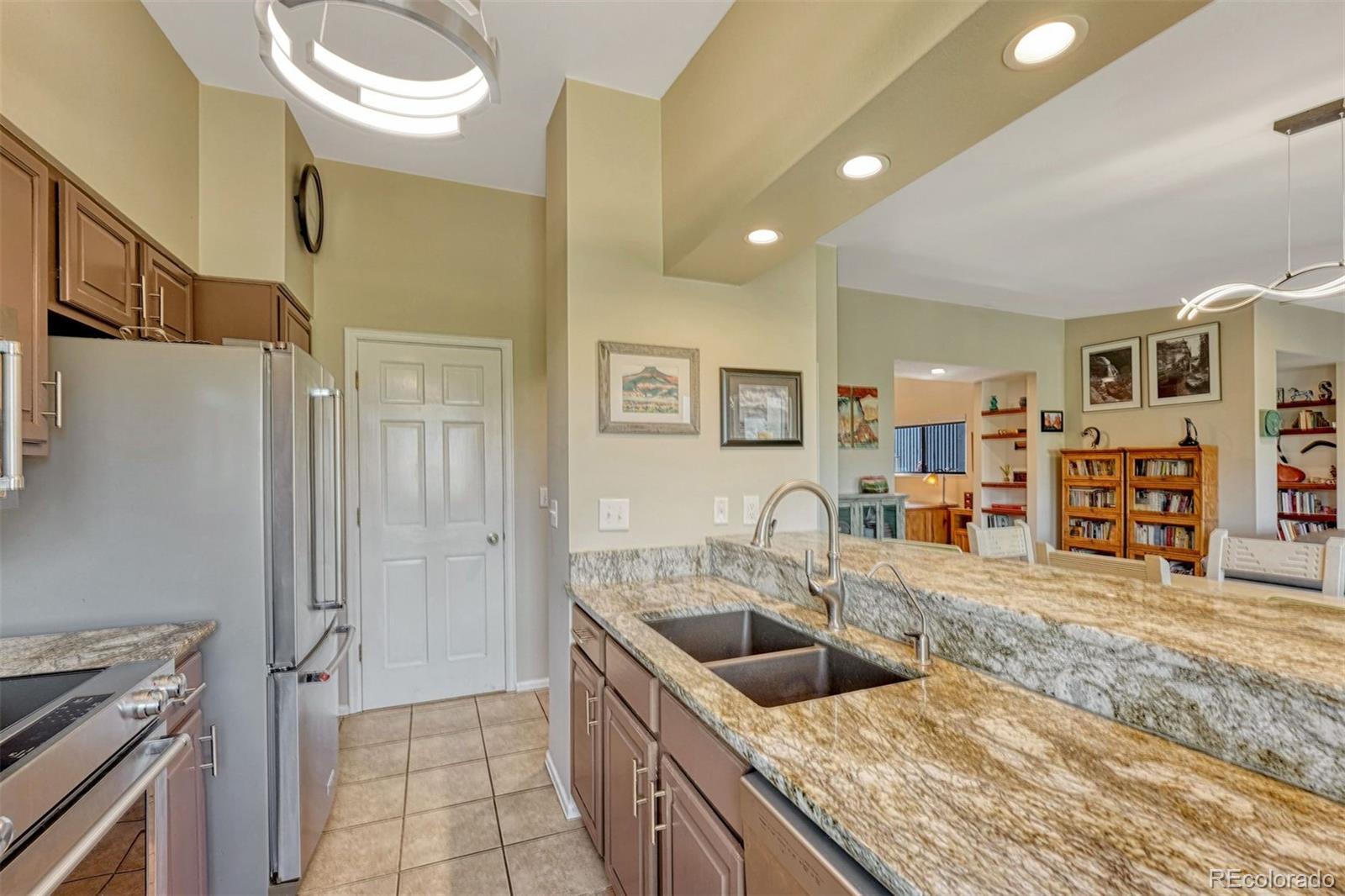 MLS Image #15 for 958  fontmore road,colorado springs, Colorado