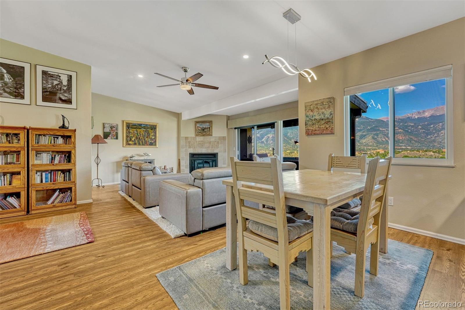 MLS Image #2 for 958  fontmore road,colorado springs, Colorado