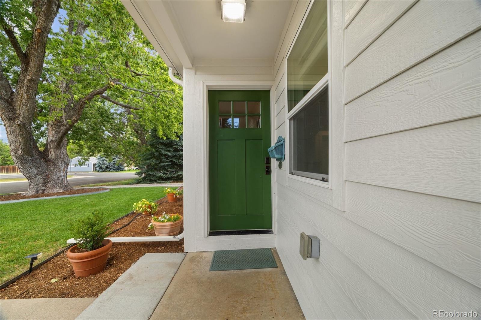 MLS Image #4 for 3310 s elm street,denver, Colorado