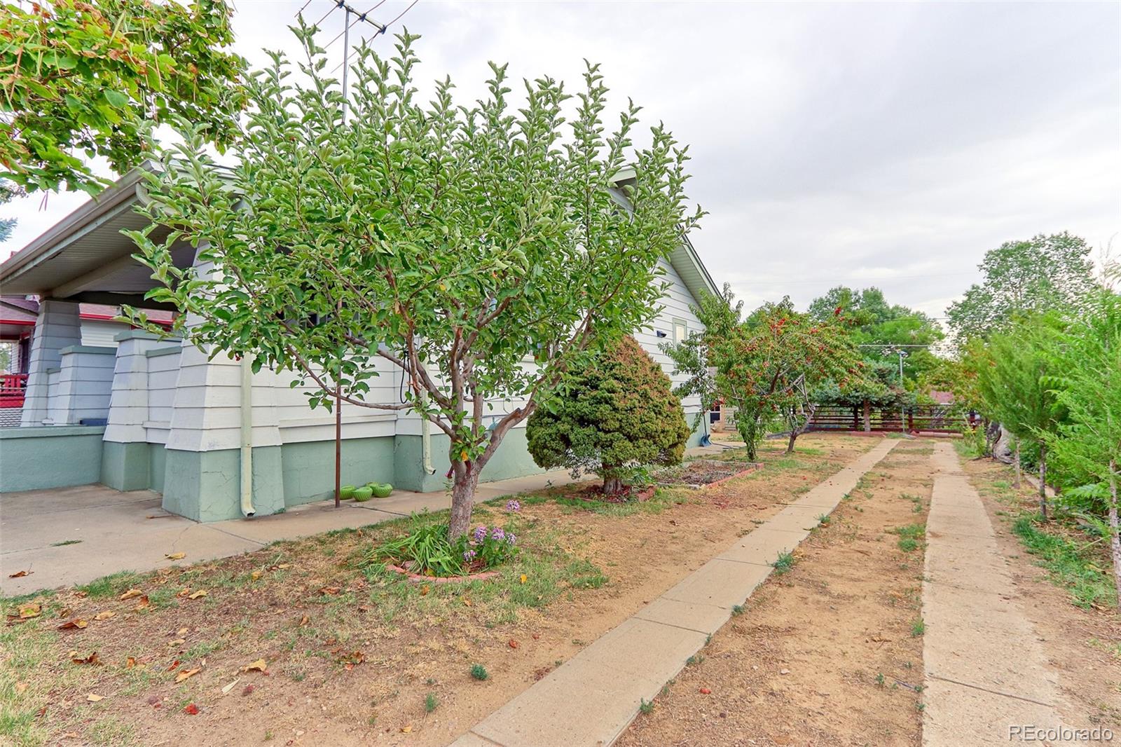 MLS Image #13 for 4984  lincoln street,denver, Colorado