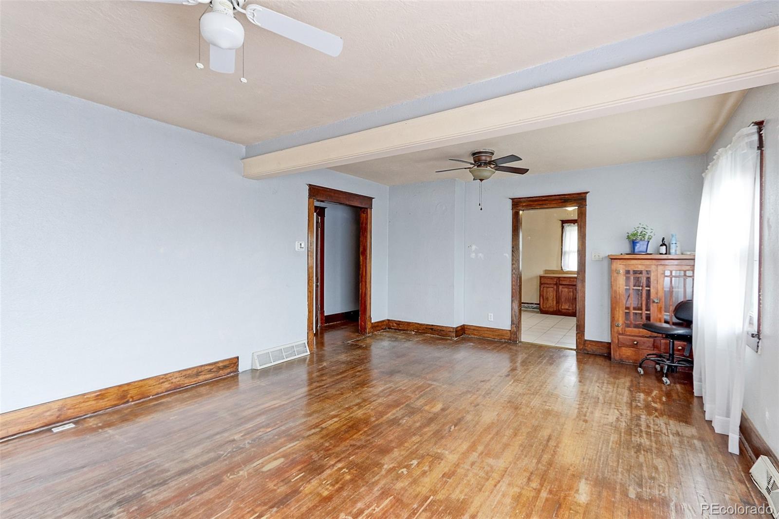 MLS Image #3 for 4984  lincoln street,denver, Colorado