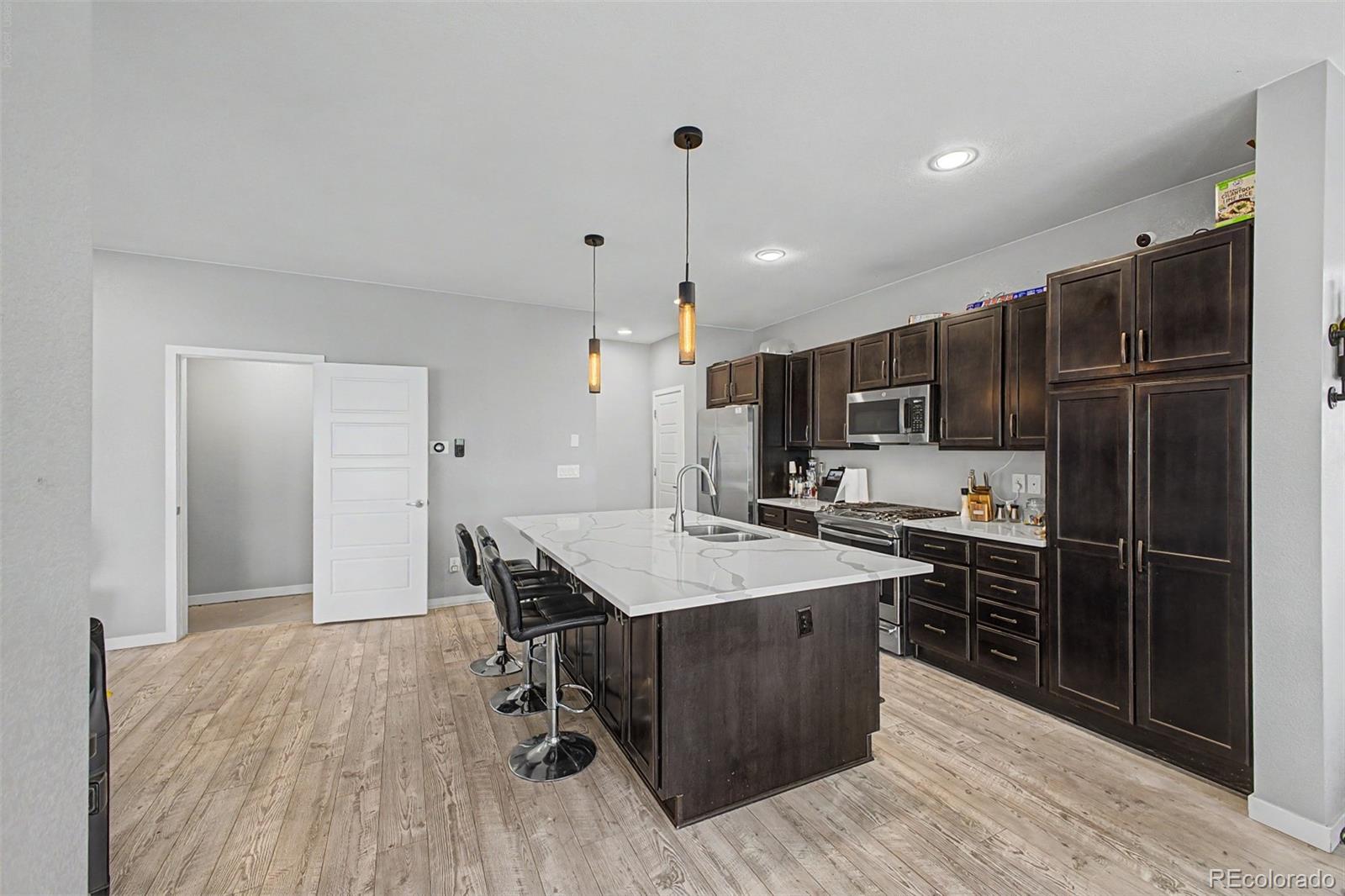 MLS Image #8 for 18043 e 107th avenue,commerce city, Colorado
