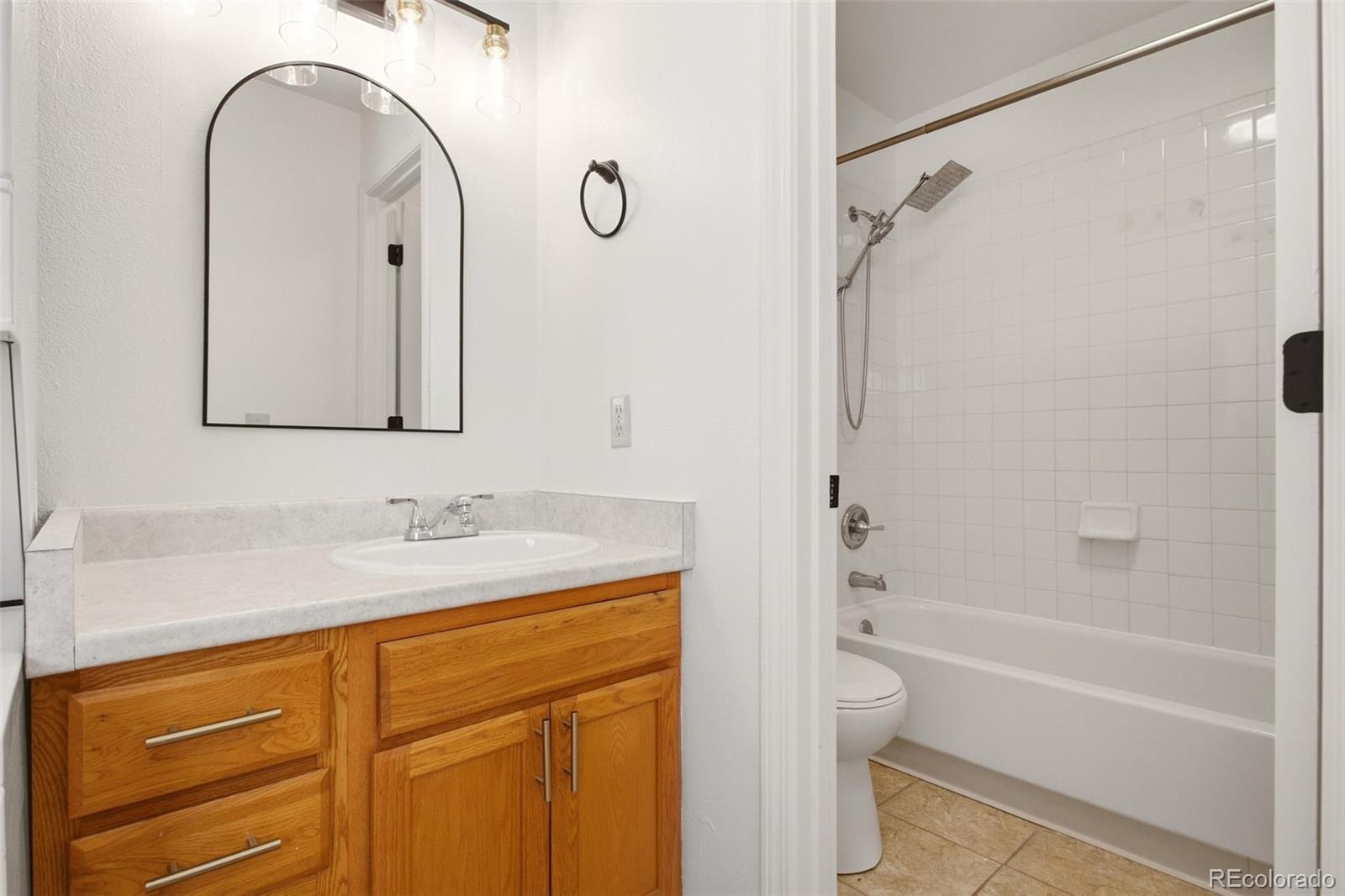 MLS Image #16 for 7395 e eastman avenue,denver, Colorado