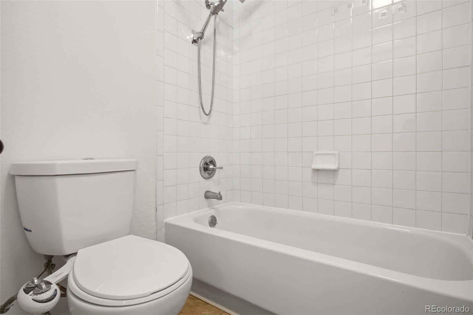 MLS Image #17 for 7395 e eastman avenue,denver, Colorado
