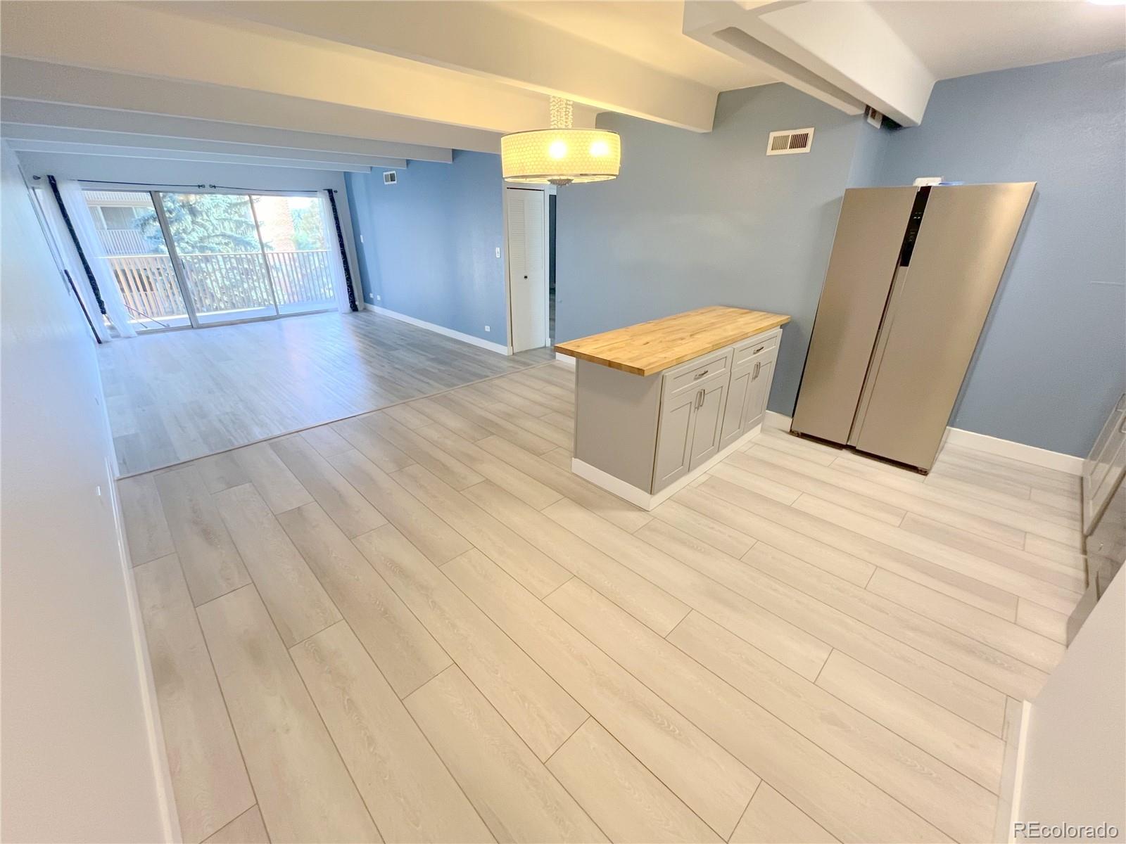 MLS Image #8 for 8060 e girard avenue,denver, Colorado