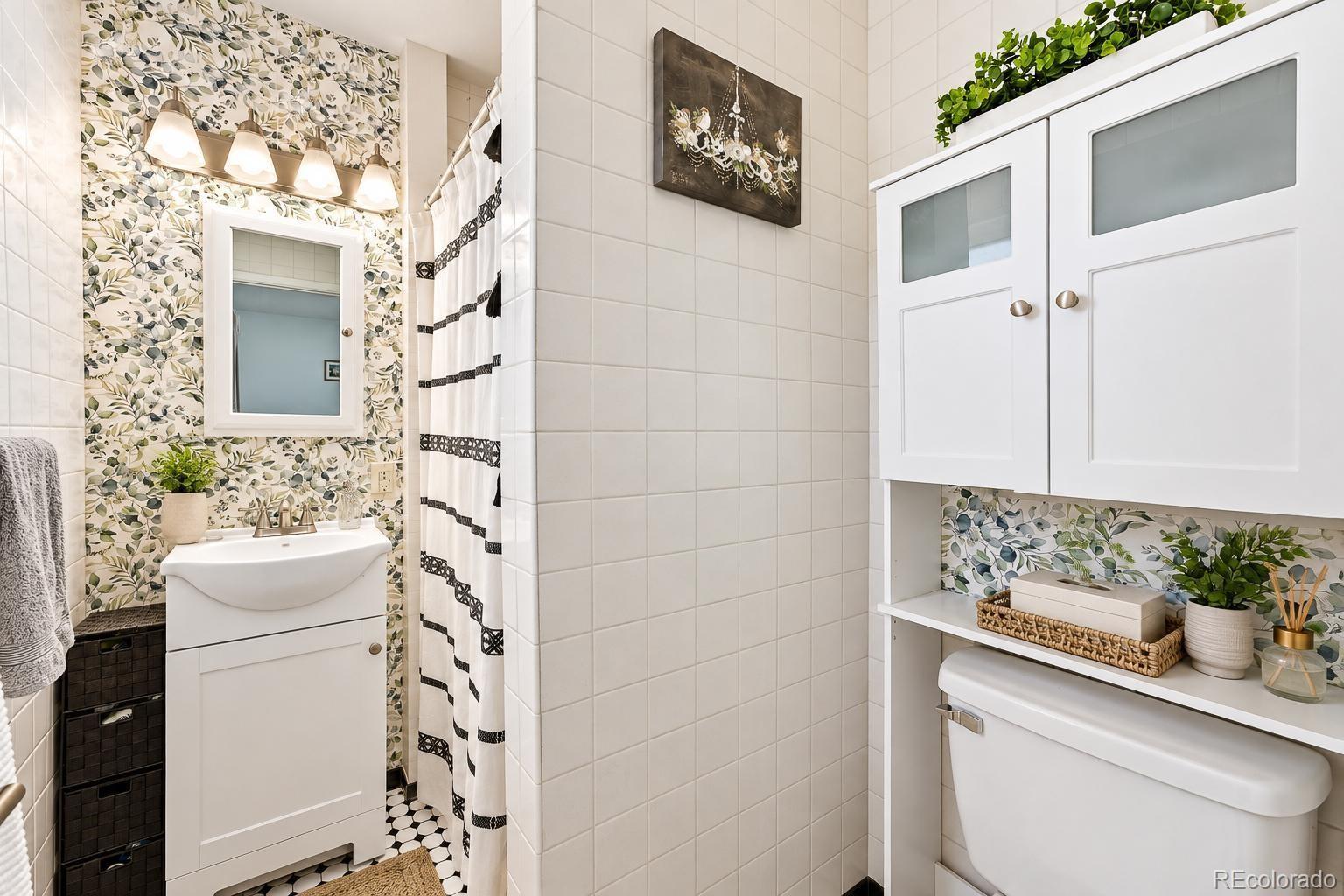 MLS Image #15 for 6374  iris court,arvada, Colorado