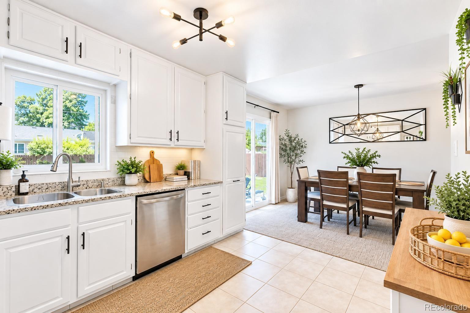 MLS Image #9 for 6374  iris court,arvada, Colorado