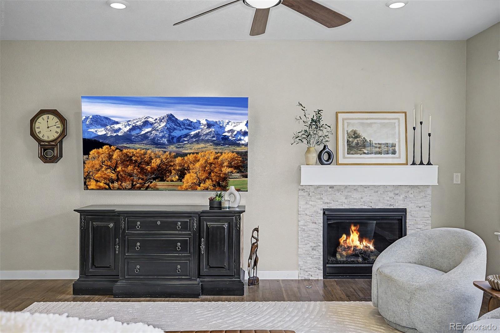 MLS Image #11 for 8826 s yakima court,aurora, Colorado