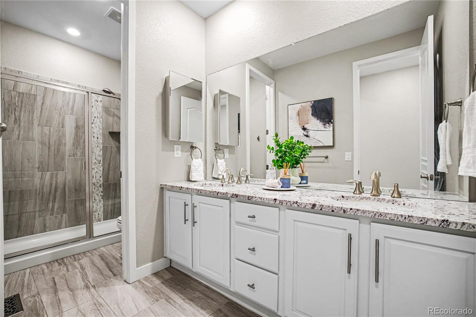 MLS Image #17 for 8826 s yakima court,aurora, Colorado