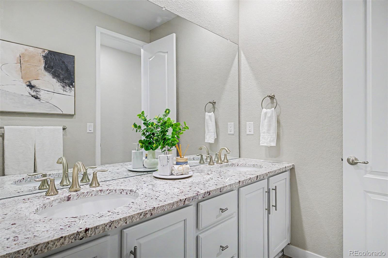 MLS Image #22 for 8826 s yakima court,aurora, Colorado