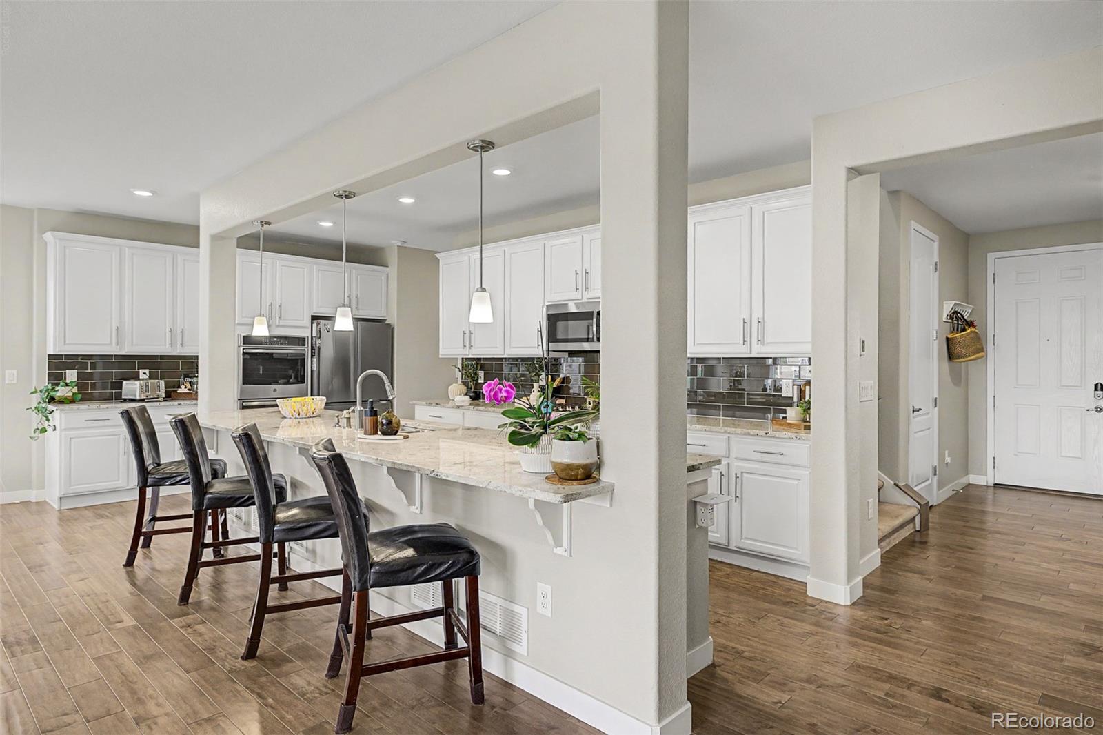 MLS Image #3 for 8826 s yakima court,aurora, Colorado