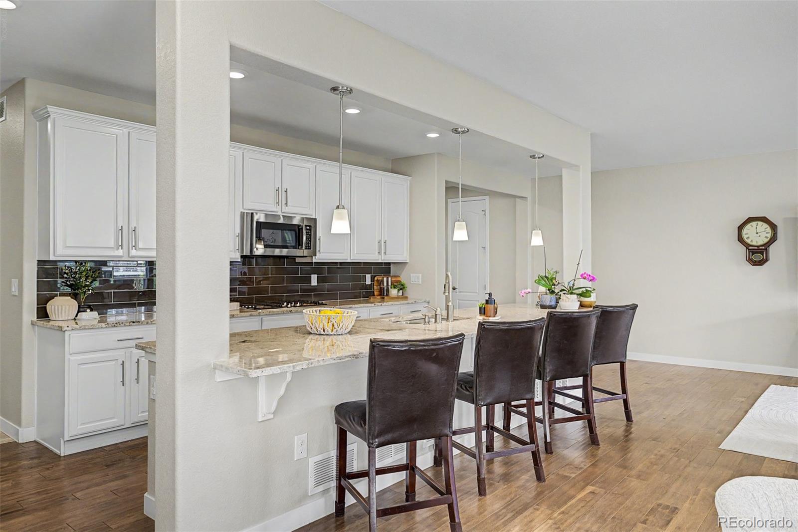 MLS Image #6 for 8826 s yakima court,aurora, Colorado