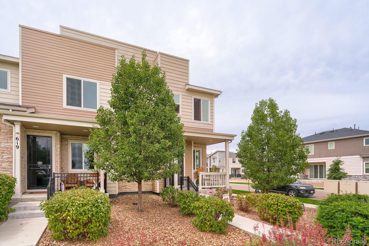 MLS Image #1 for 617 s richfield street,aurora, Colorado