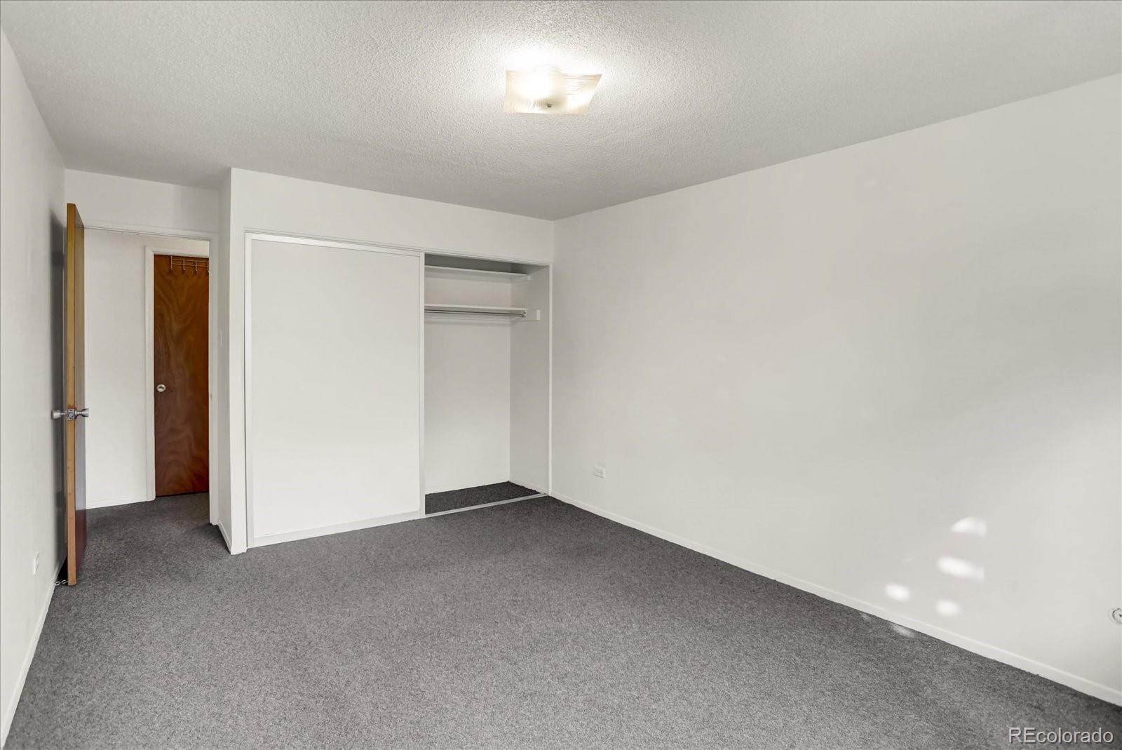 MLS Image #27 for 705 s alton way,denver, Colorado