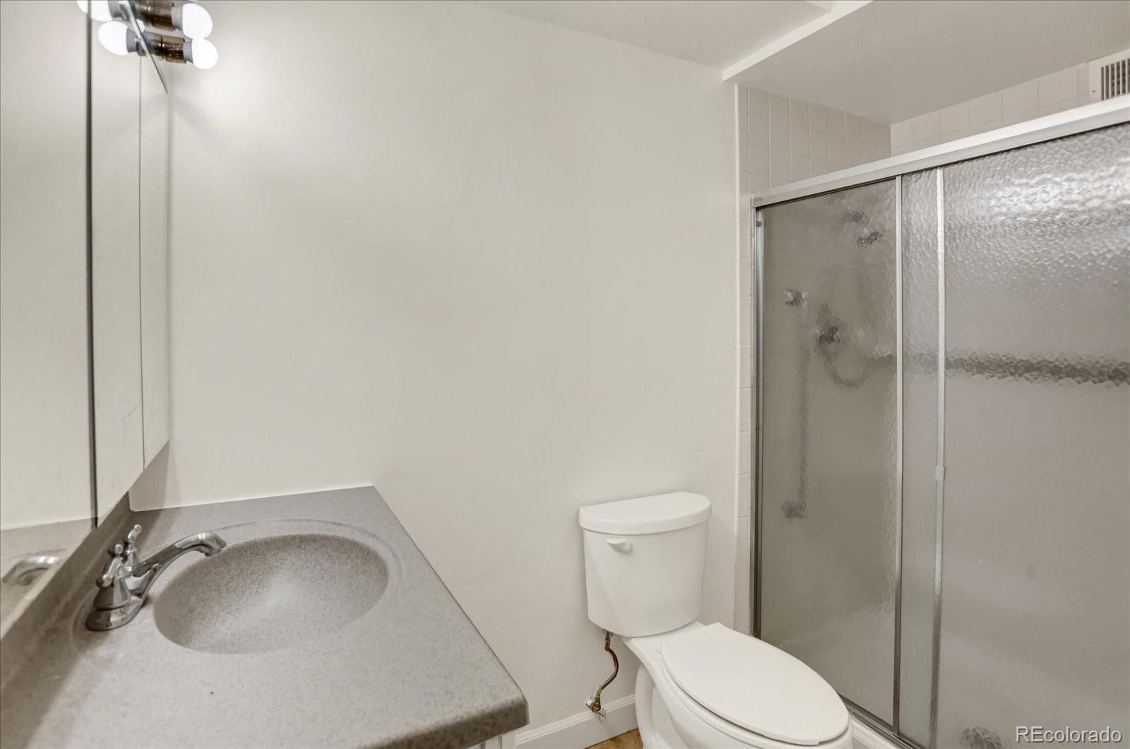 MLS Image #32 for 705 s alton way,denver, Colorado