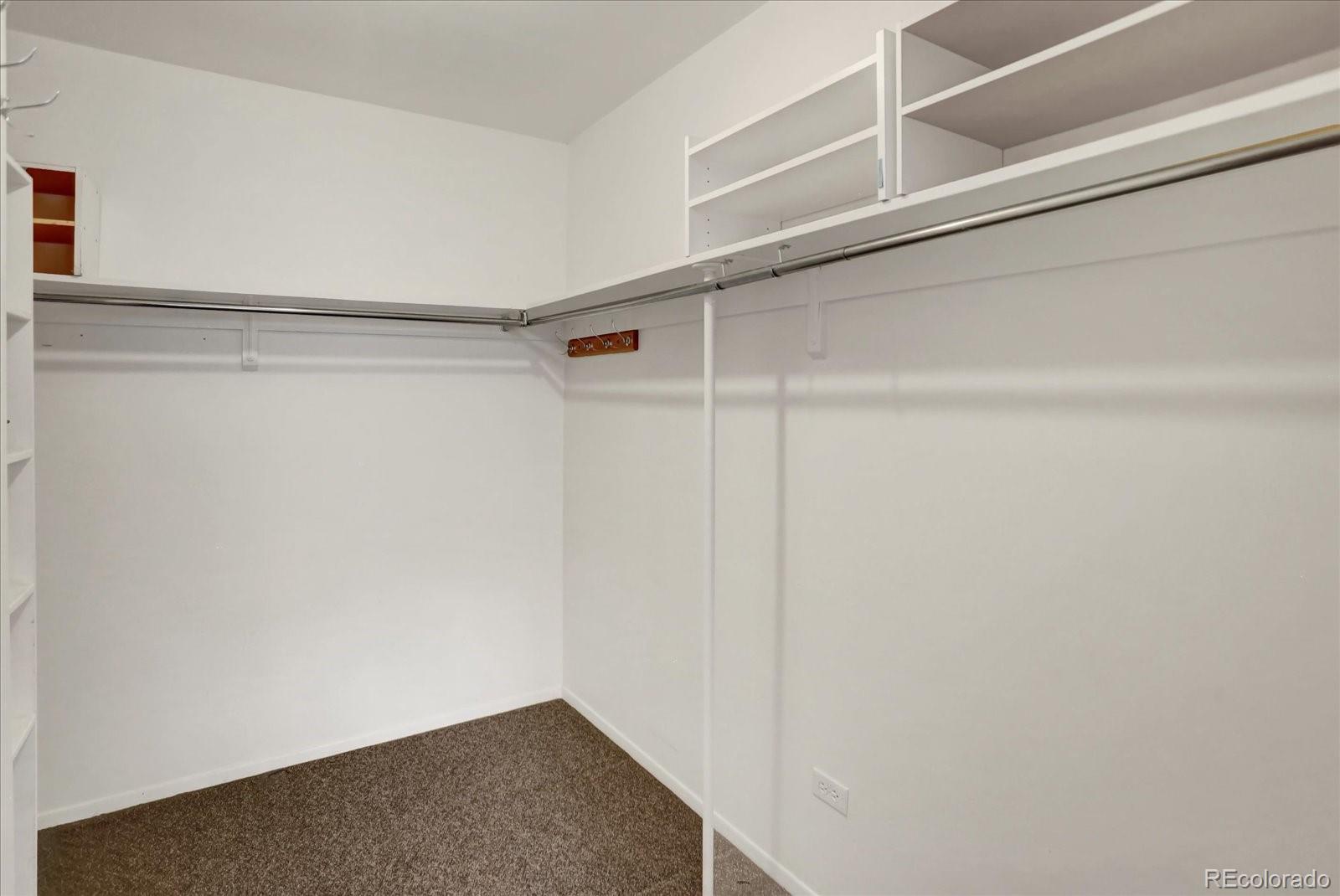 MLS Image #34 for 705 s alton way,denver, Colorado