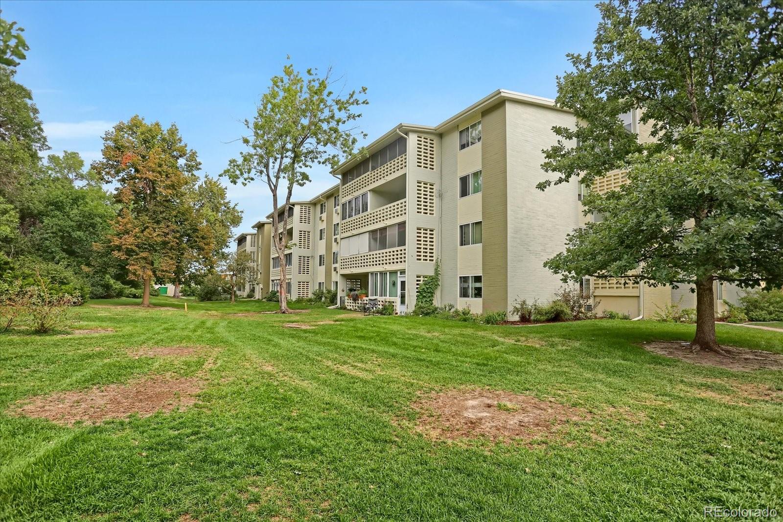 MLS Image #4 for 705 s alton way,denver, Colorado