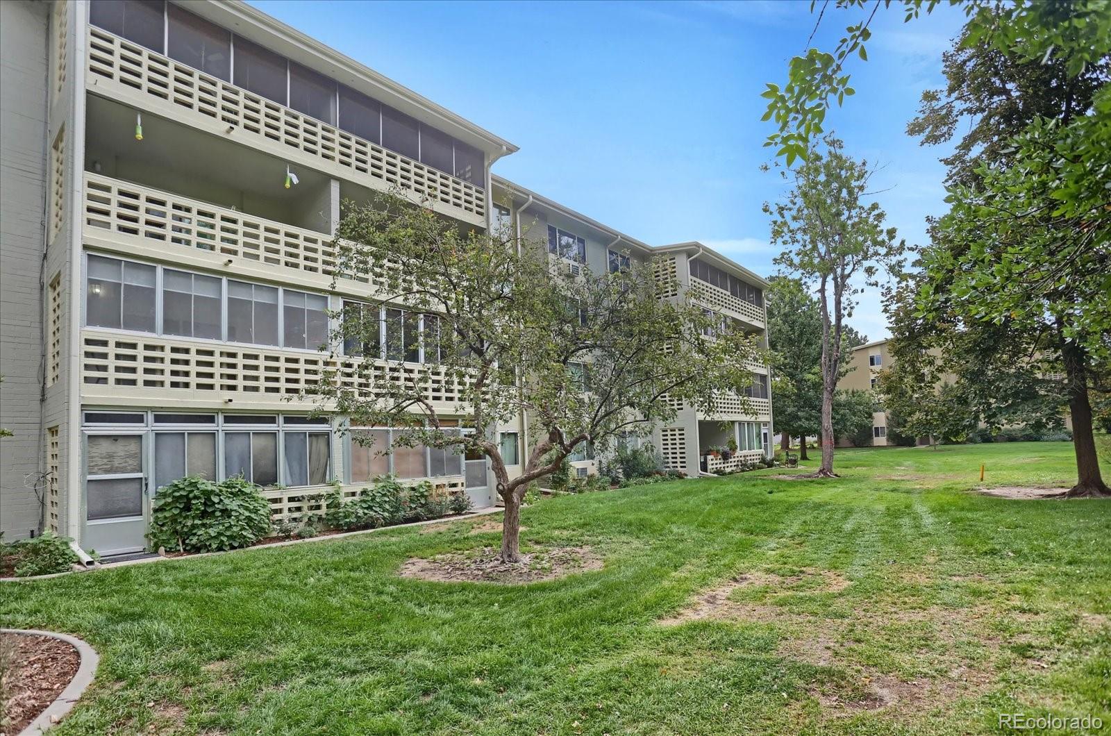 MLS Image #6 for 705 s alton way,denver, Colorado