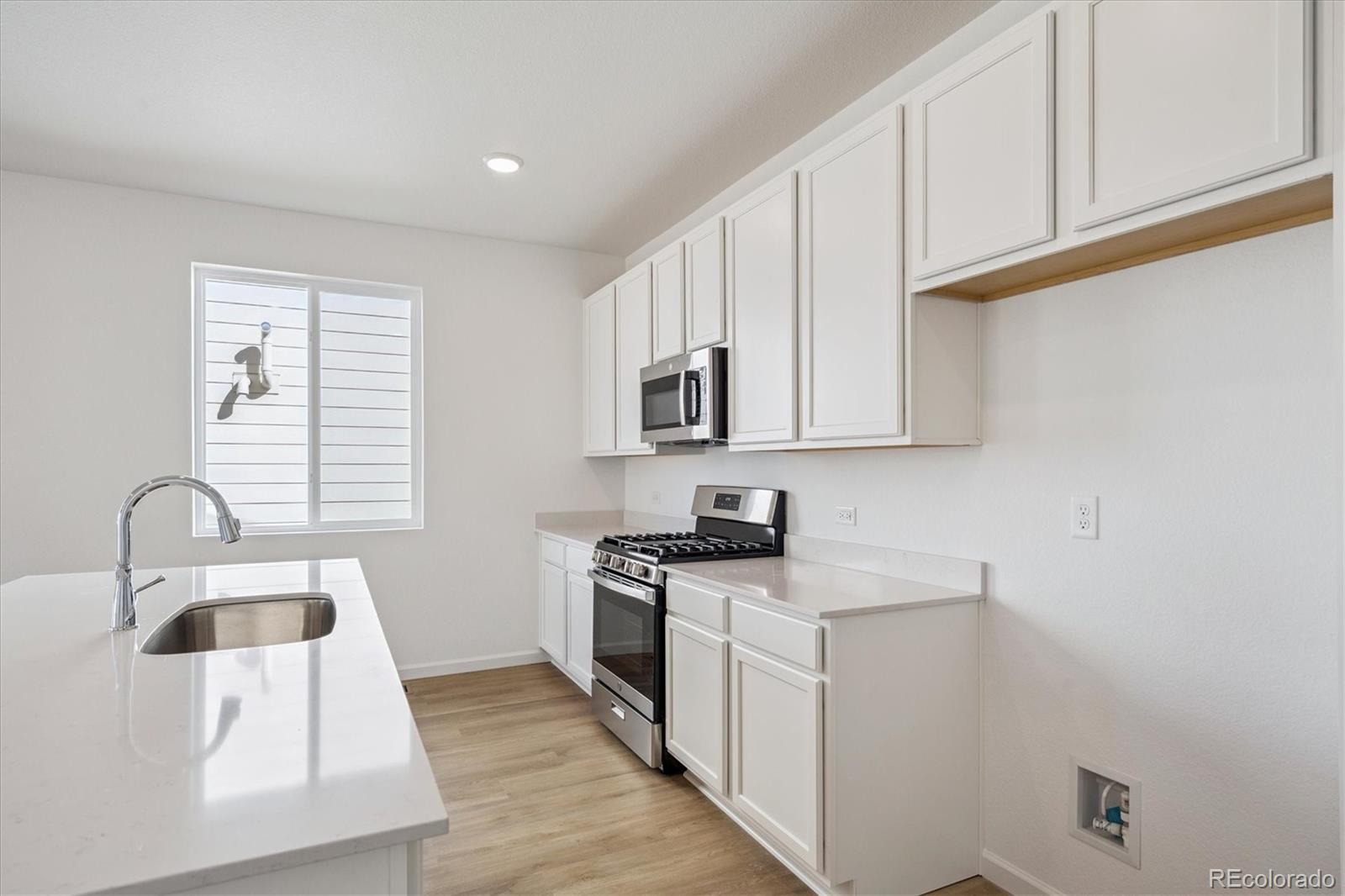 MLS Image #6 for 4675  sugar beet street,johnstown, Colorado