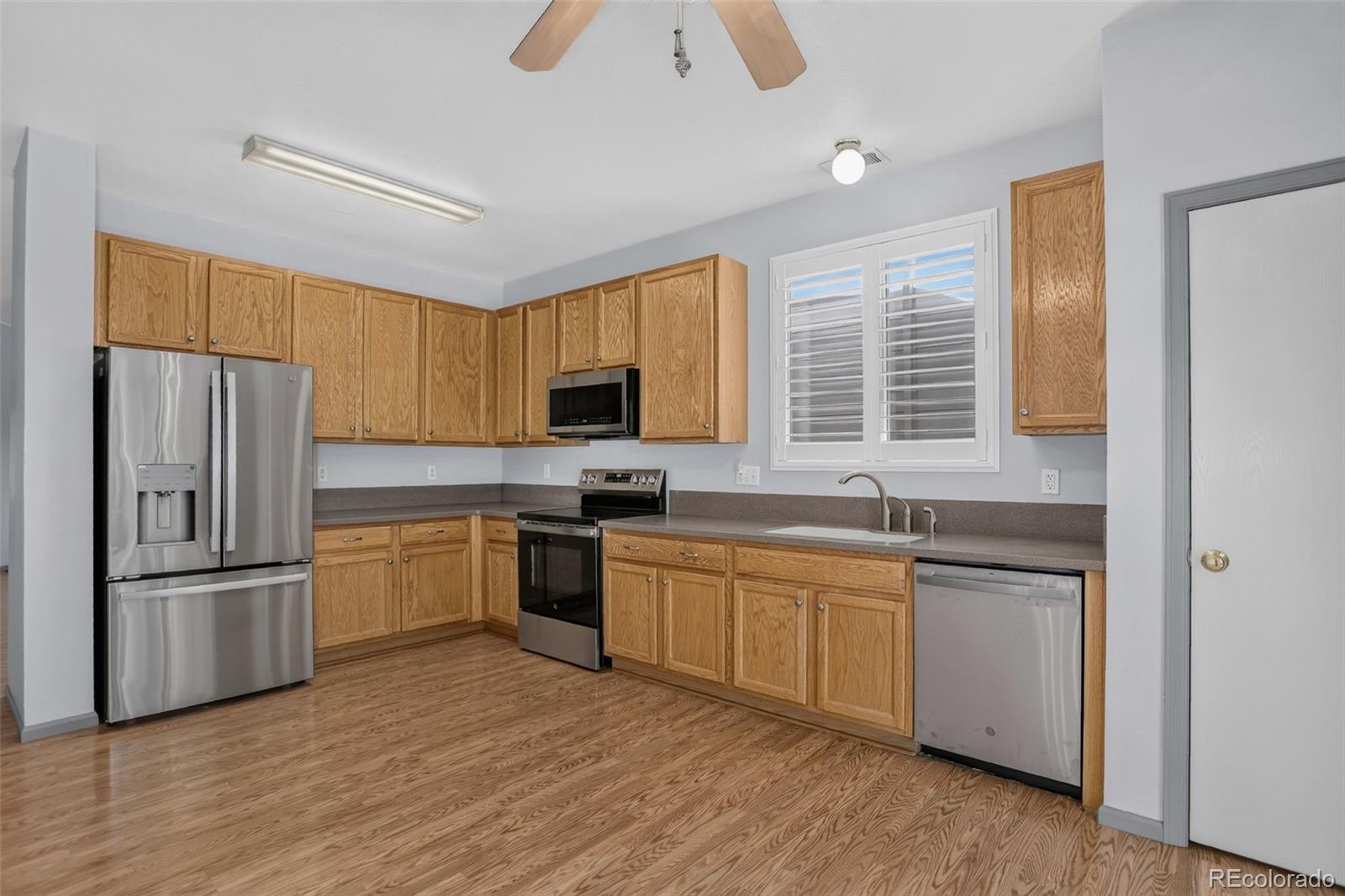 MLS Image #11 for 13917 e 105th place,commerce city, Colorado