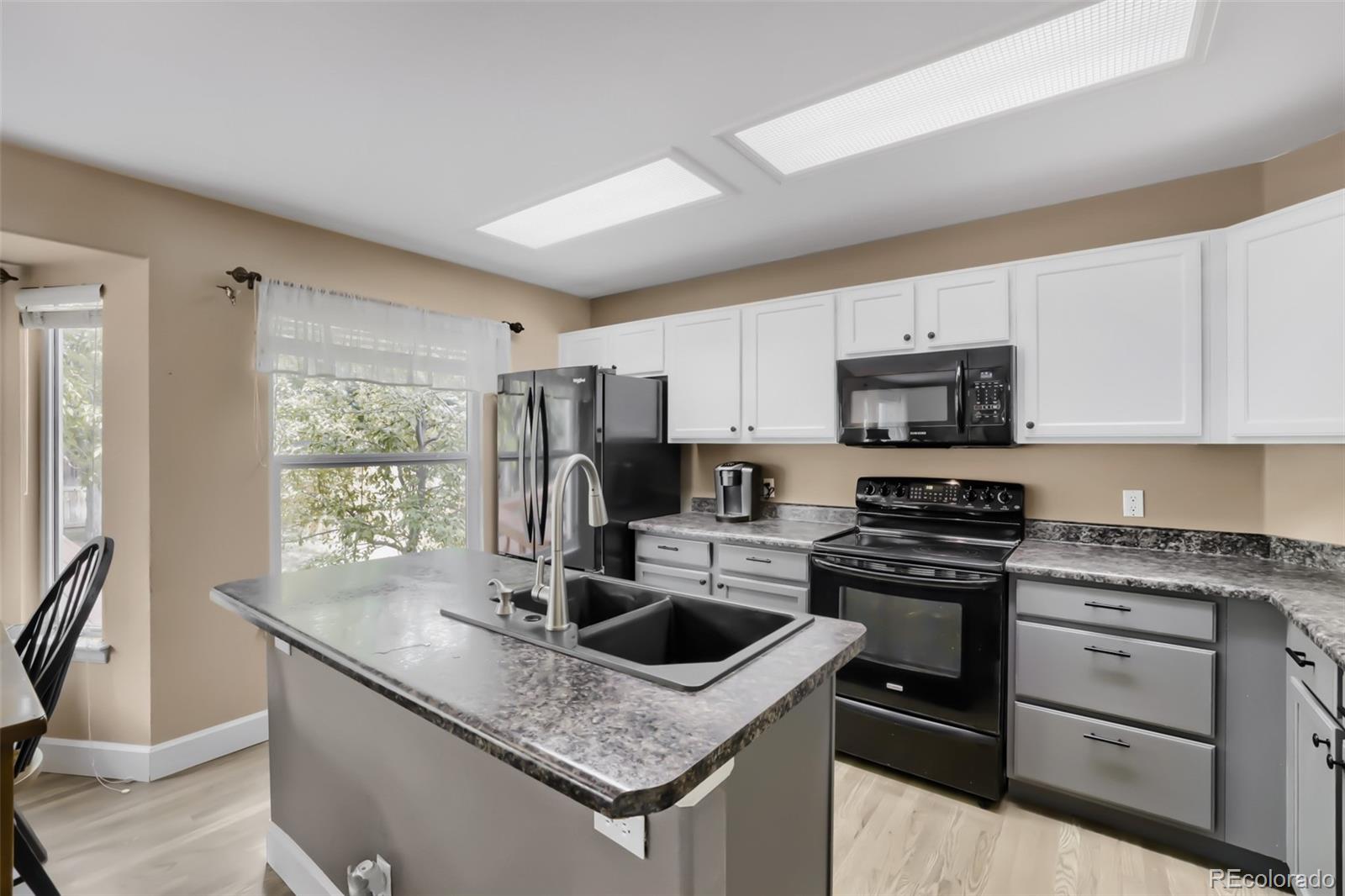 MLS Image #6 for 13781 w amherst way,lakewood, Colorado