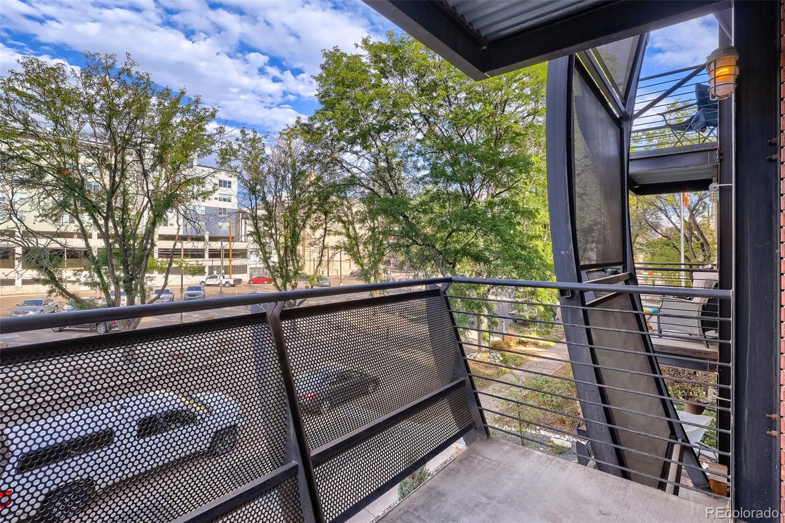 MLS Image #12 for 1336 n logan street,denver, Colorado